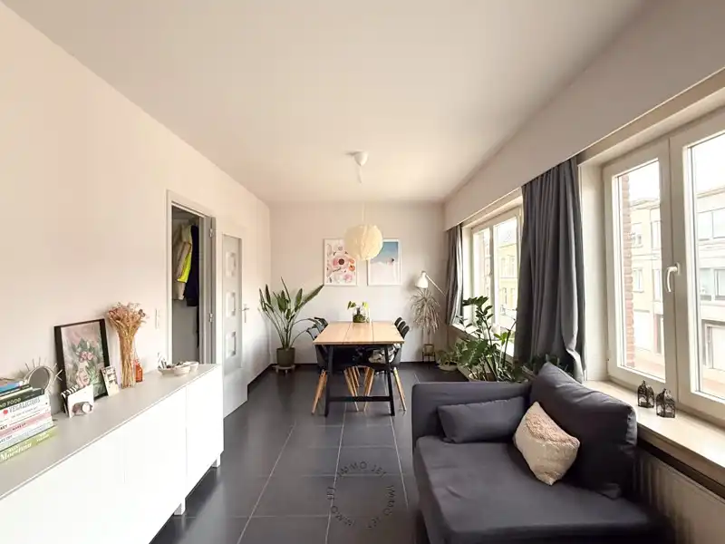 Recent 1-slaapkamer appartement op toplocatie foto {{pictureIndex}}