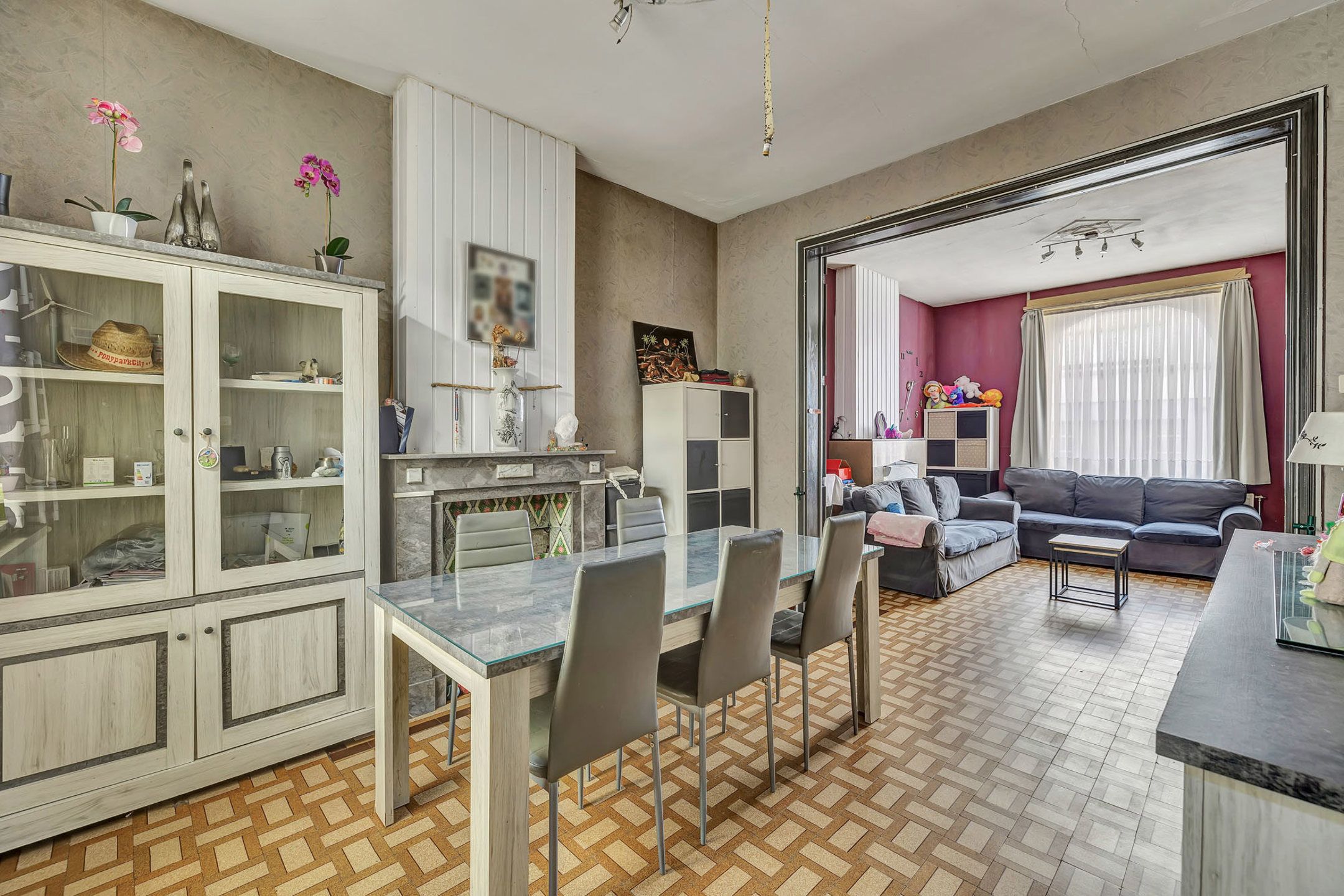 Op te frissen/te renoveren woning op strategische locatie foto 3