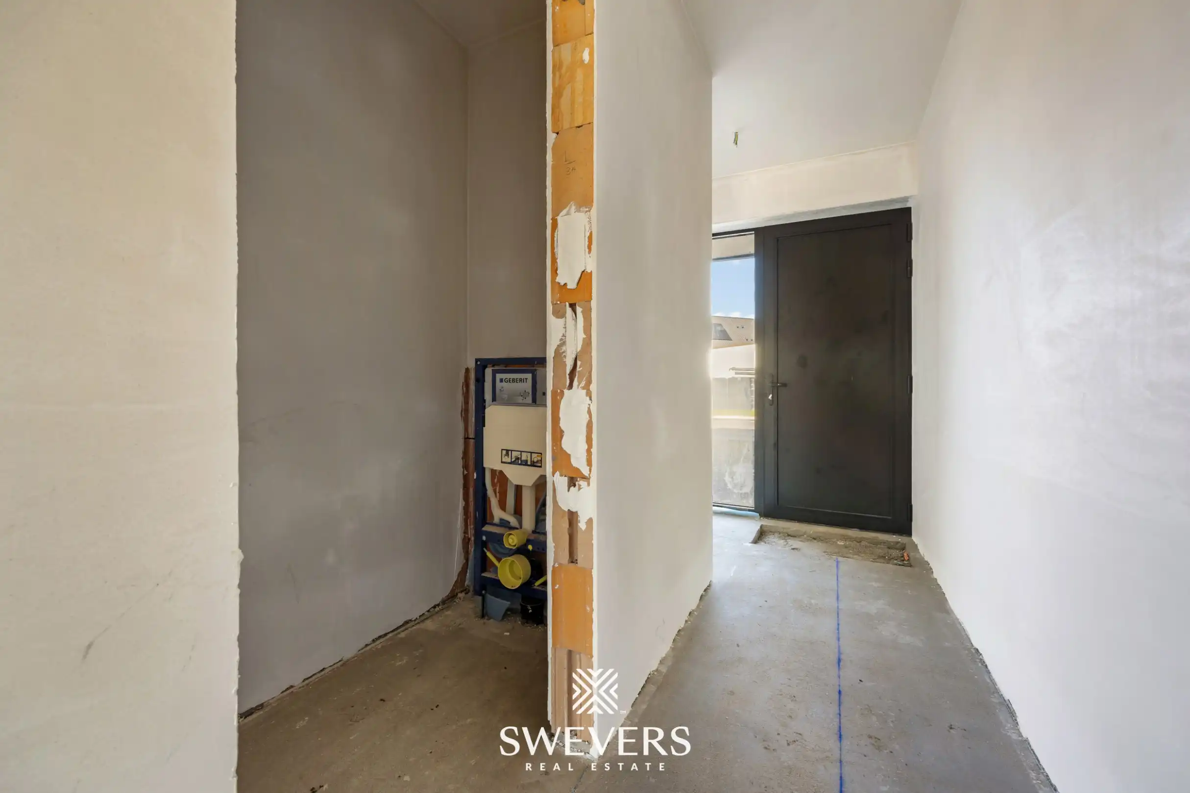 GEEN BTW: Woning met handelsruimte van 36m² te Viversel  foto 8