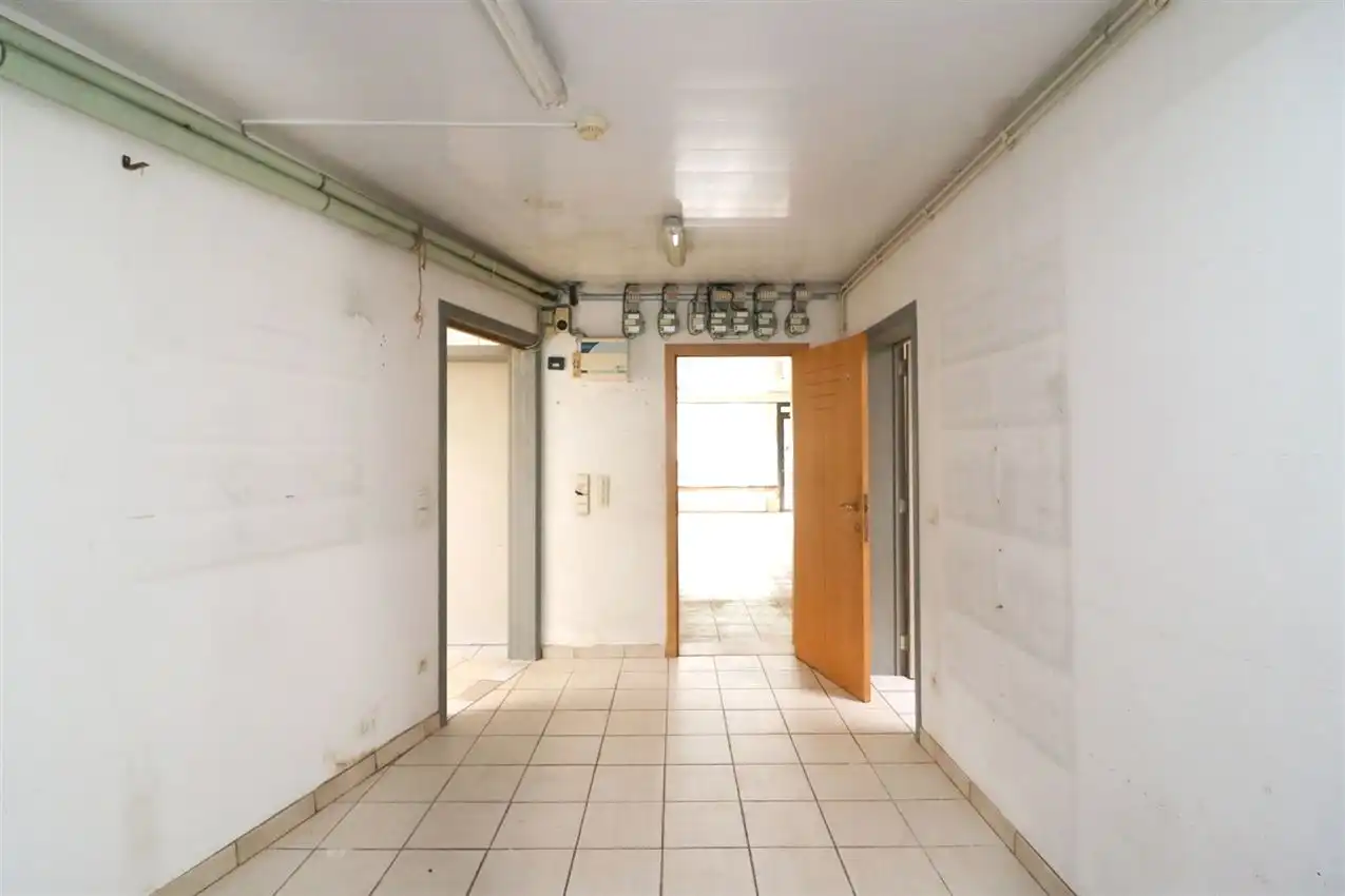 Winkelruimte en (huur)appartement met aparte ingang  foto 25