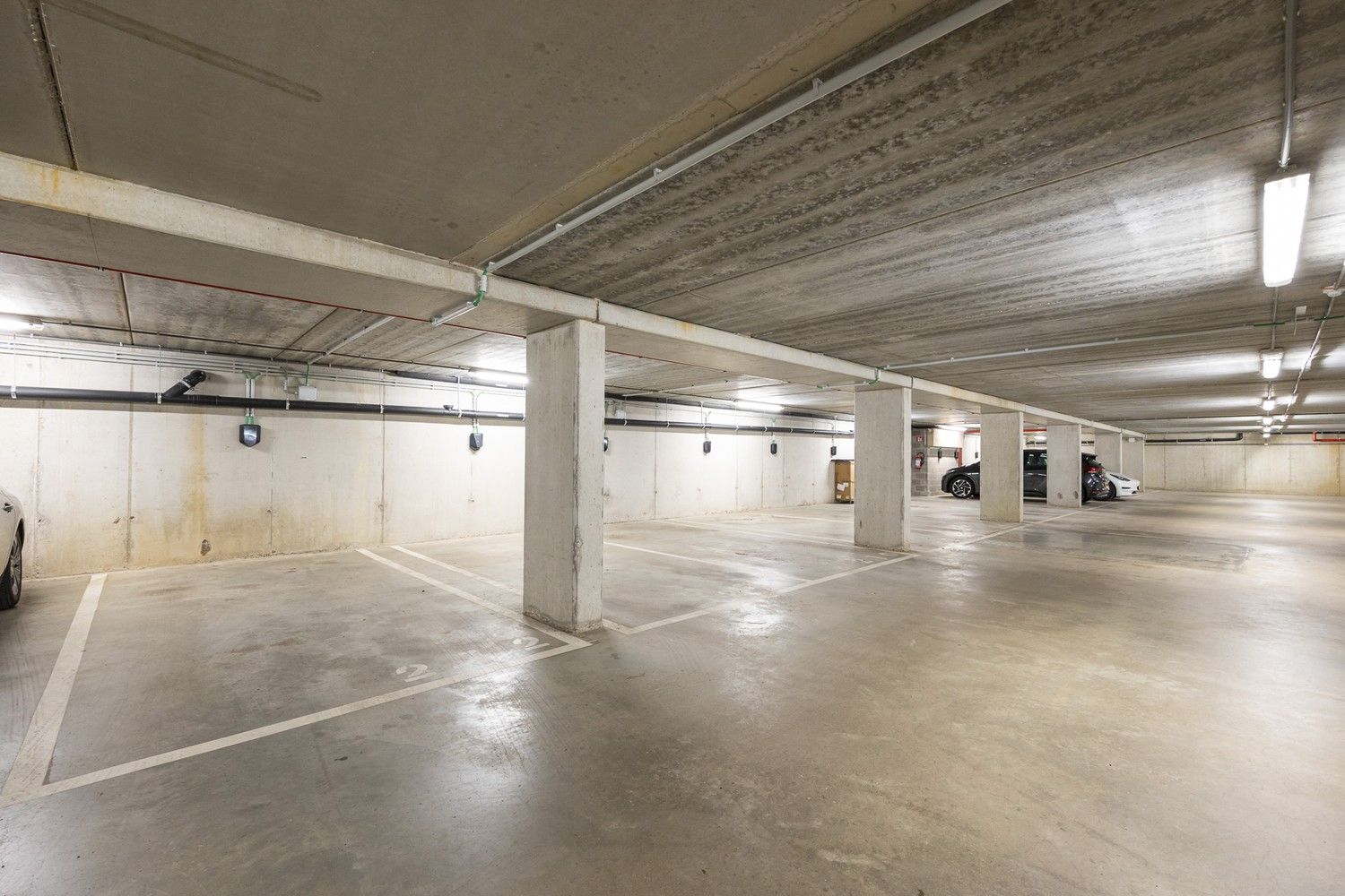 Ruim, gemeubeld appartement met 2 slaapkamers en parkeerplaats op het Eilandje foto 22