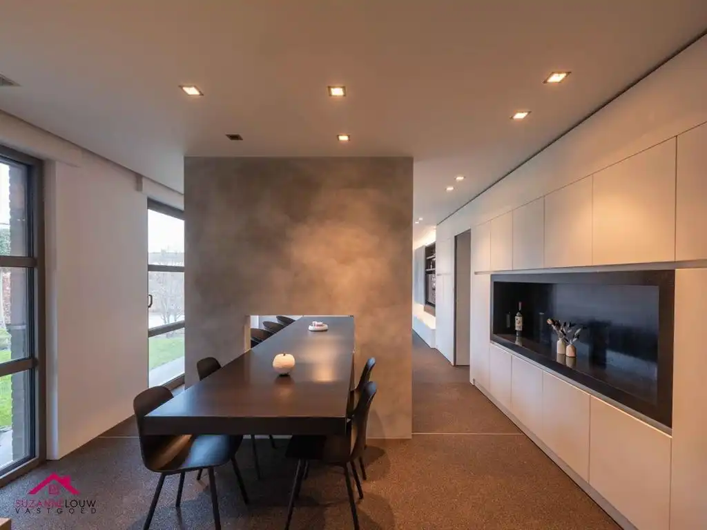 Vrijstaande woning in hedendaagse stijl foto 19