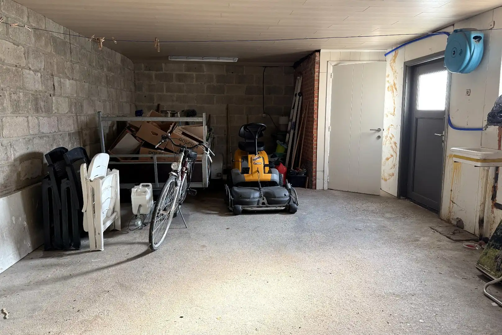 Rustig wonen tegenover het kasteel van Veulen,  en een eigen prachtige tuin/bouwgrond foto 14