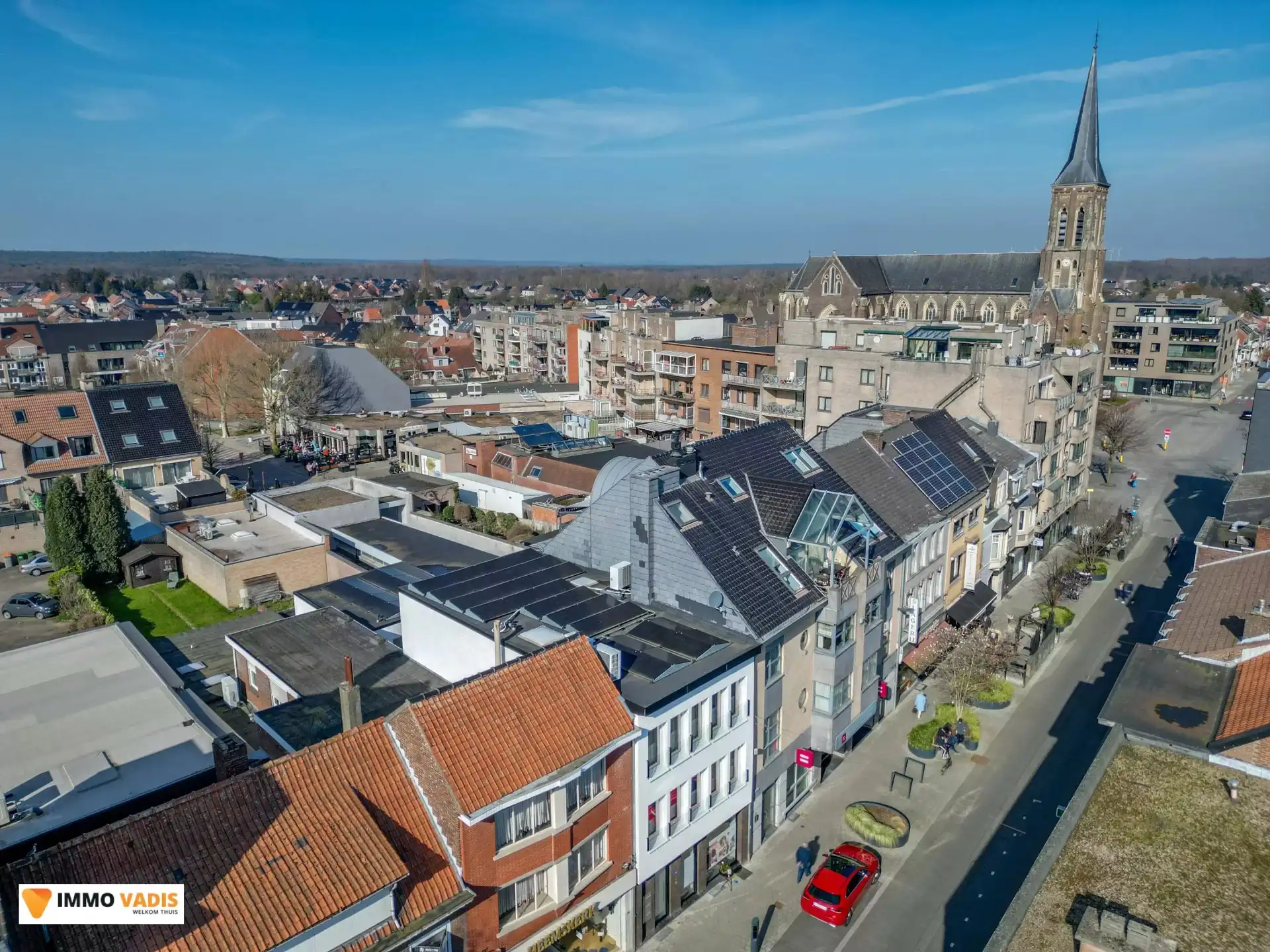 Handelspand met instapklare woning op toplocatie foto 4