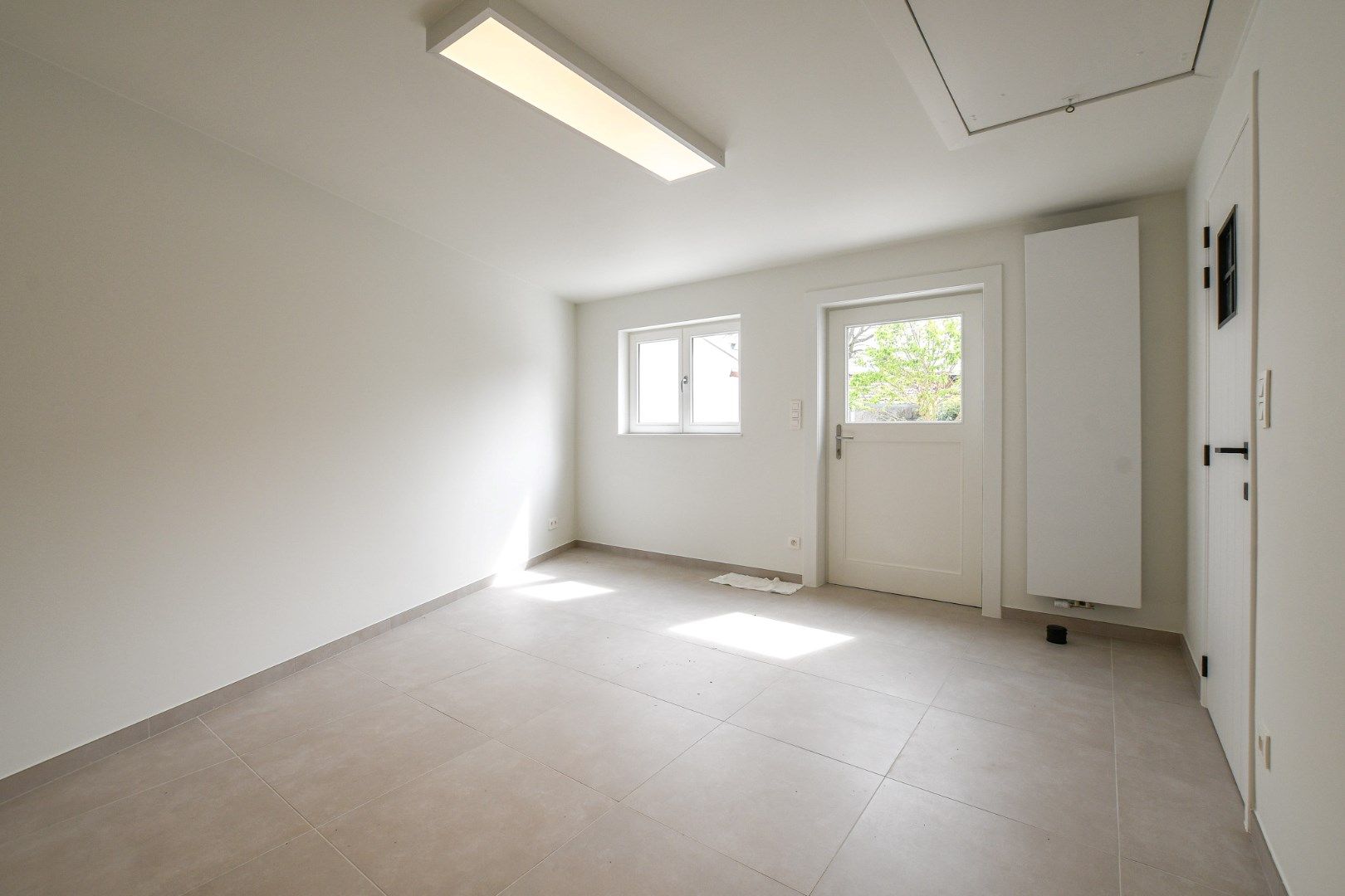 Prachtige gerenoveerde villa in het hart van Lissewege – wonen in stijl en comfort! foto 32