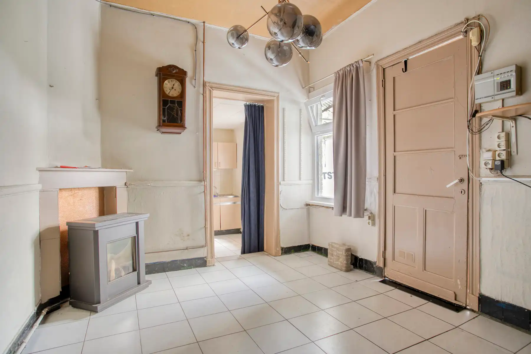 Handelspand / woning in het centrum van Schellebelle foto 6