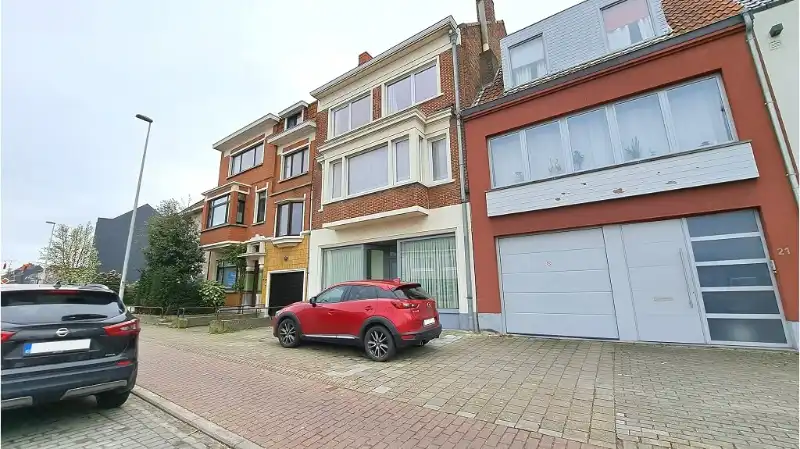 Ruim 1-slaapkamerappartement met Terras te huur in Brugge foto 11