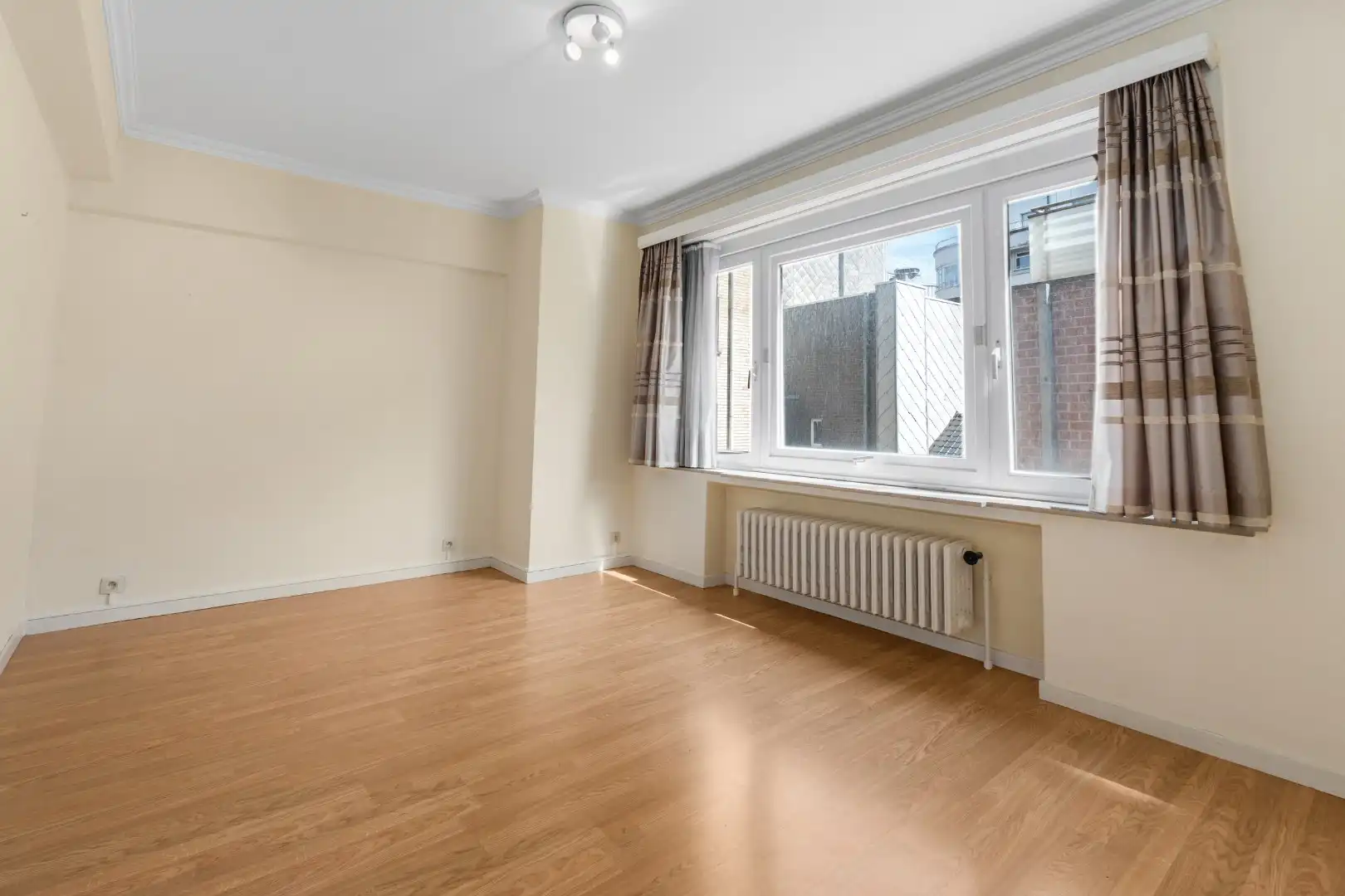 APPARTEMENT MET 1 SLAAPKAMER OP TOPLIGGING foto 12