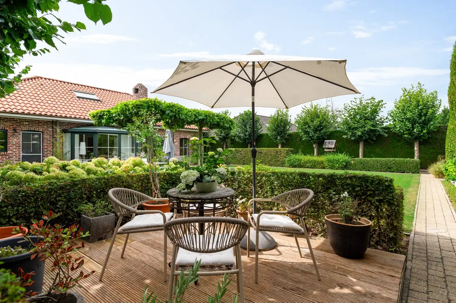 Instapklare laagbouwwoning met 3 slaapkamers & idyllische tuin te Lier foto 30