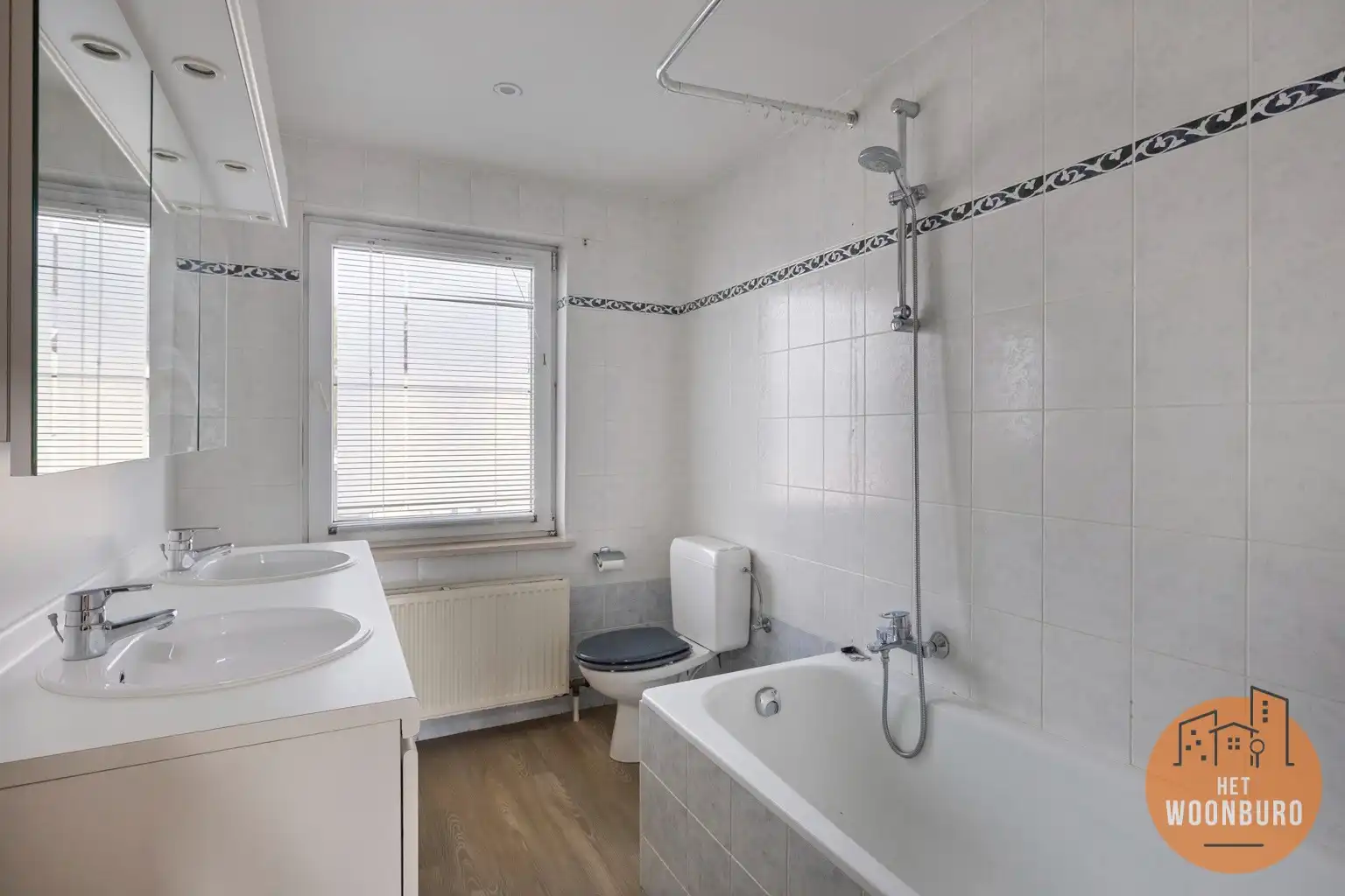 Recente 2-gevel met 4 slpks, garage en tuin op 1 are 73 foto 8