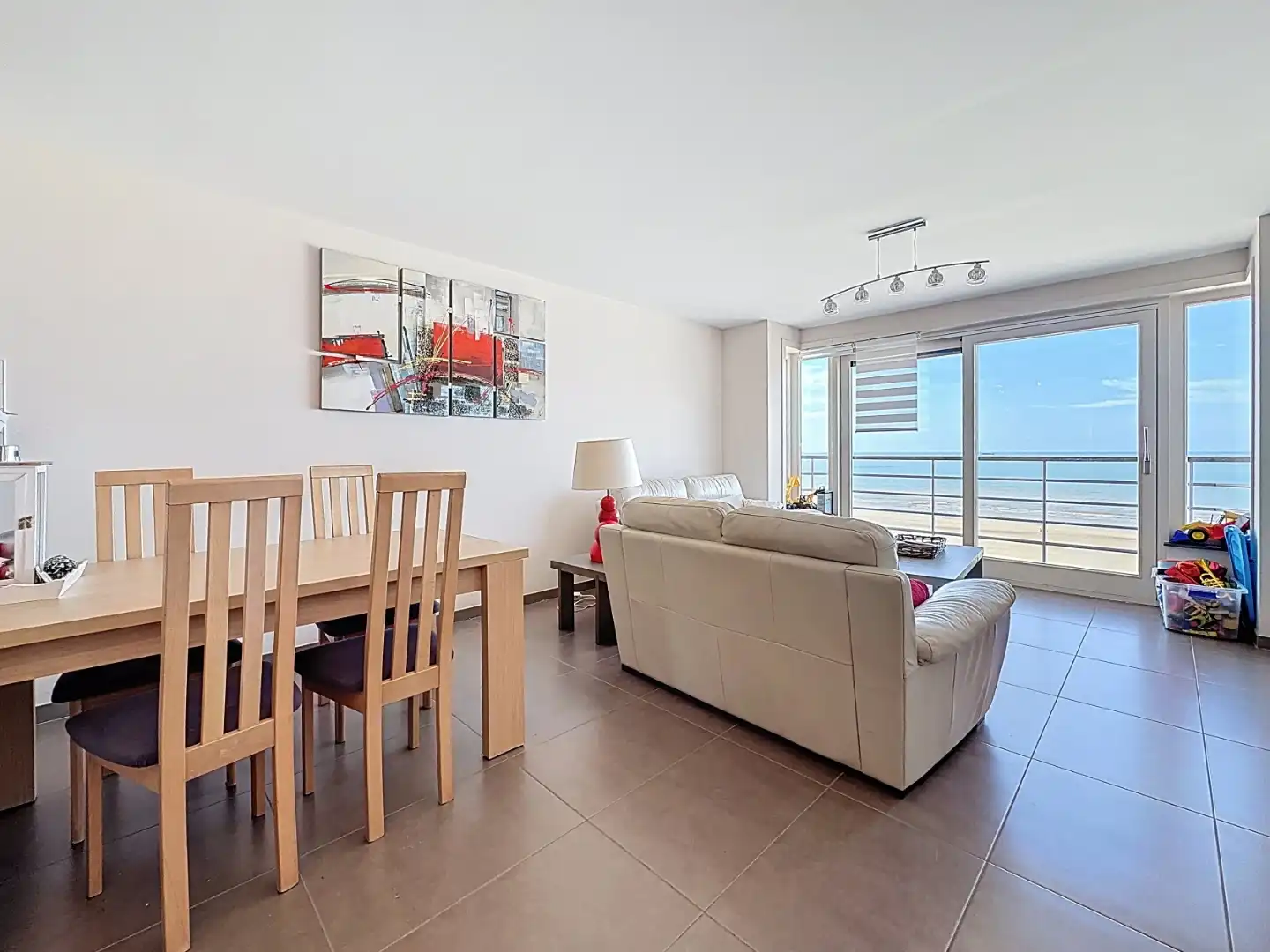 Appartement met 2 slaapkamers op de Zeedijk van De Panne foto 2