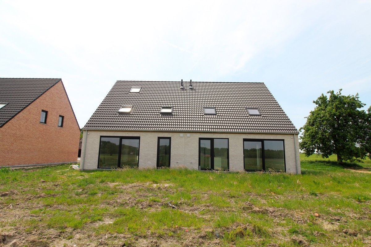 Hectaar bouwt 4 halfopen nieuwbouwwoningen te Oedelem foto 15