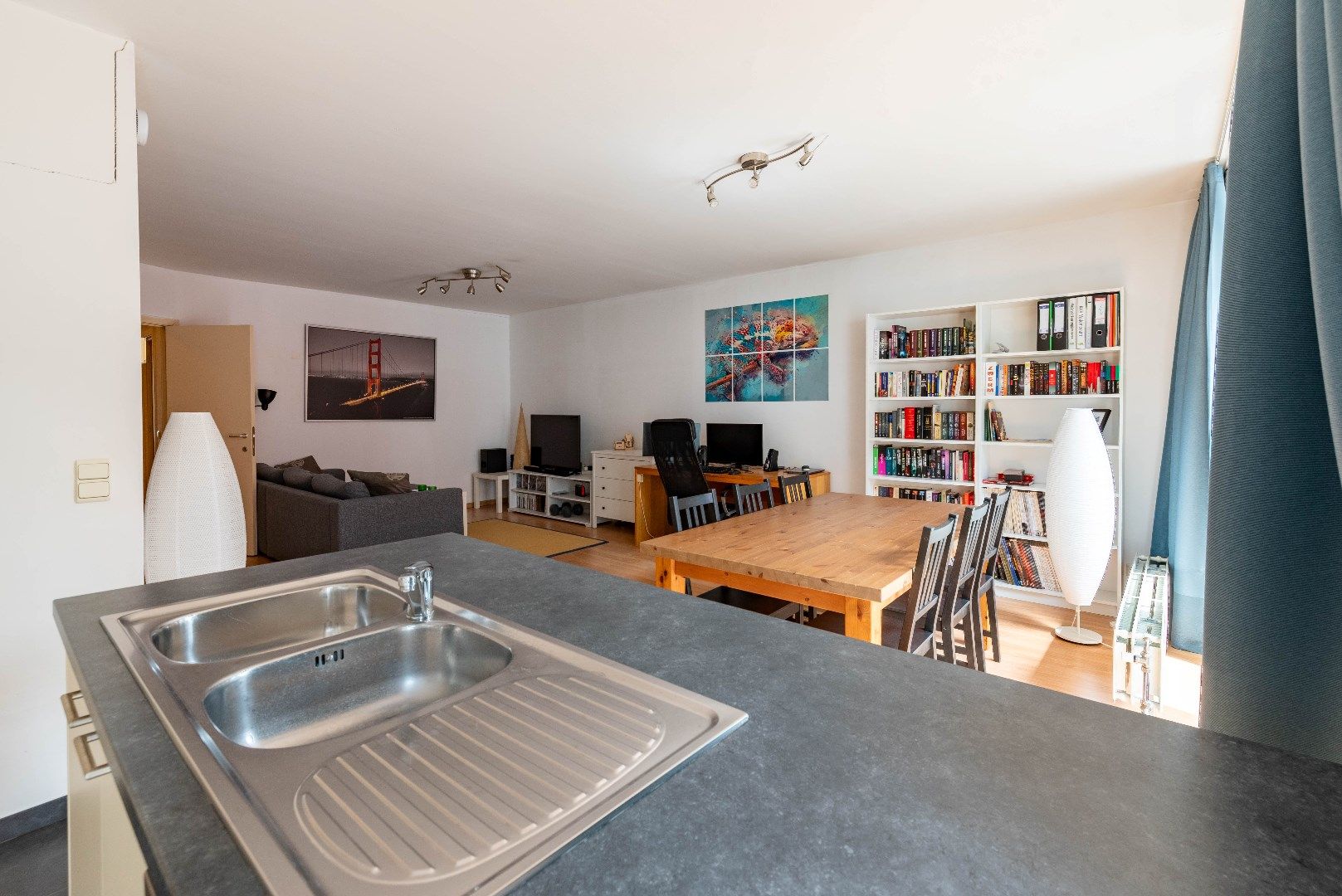 Ruim 2 slk appartement aan het Zuidpark foto 6