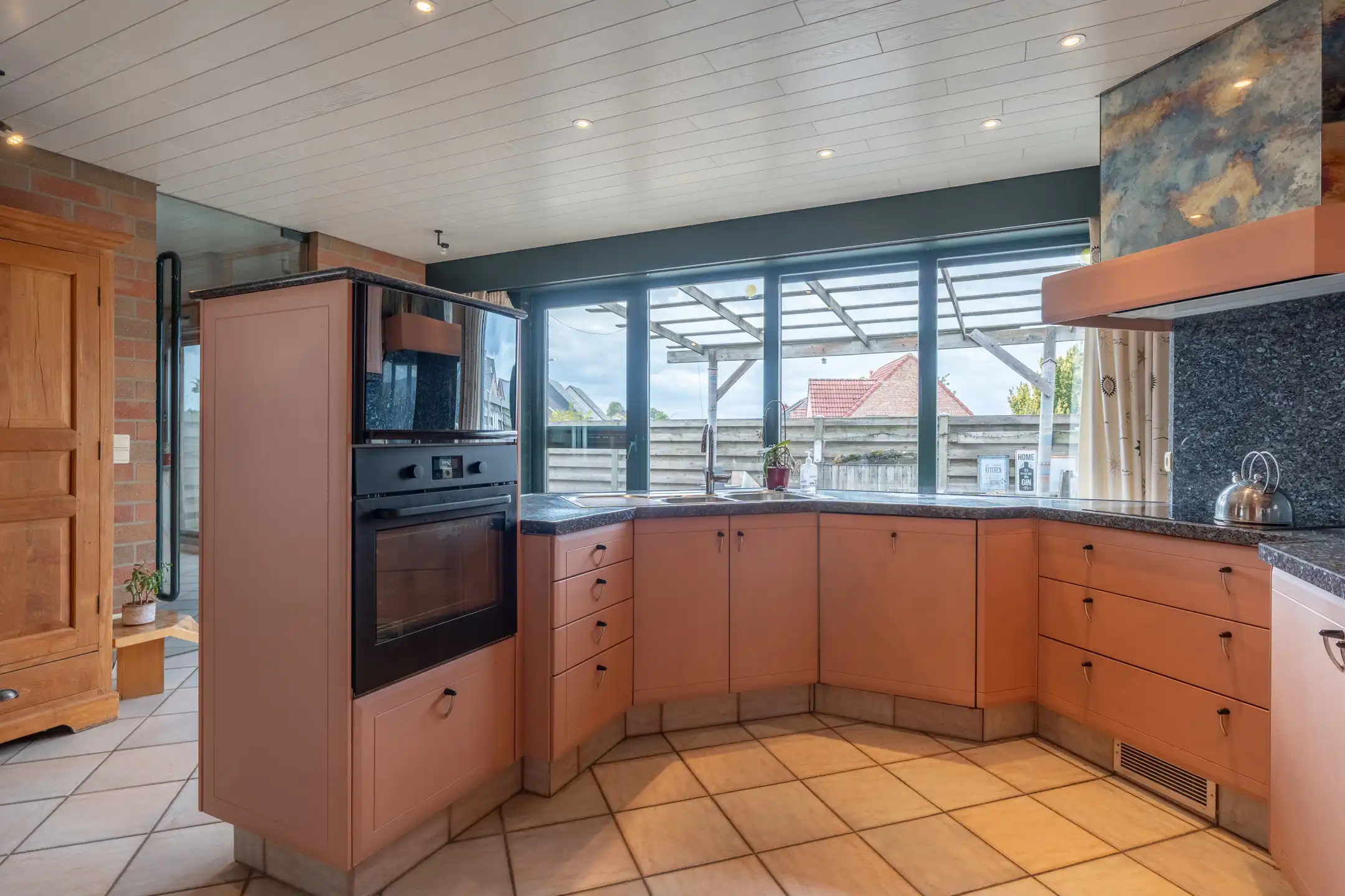 Interessant handelspand met woonst op gunstige locatie foto 25