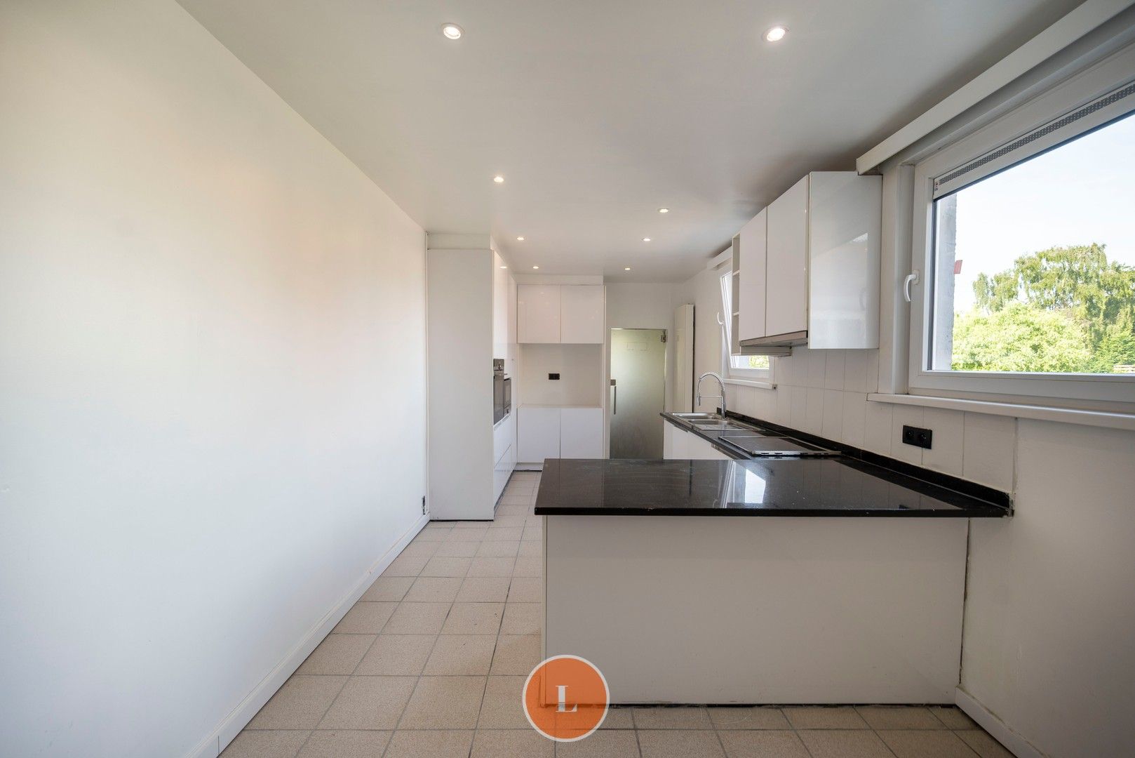 Huis met 4 slaapkamers te koop in centrum Menen foto 10
