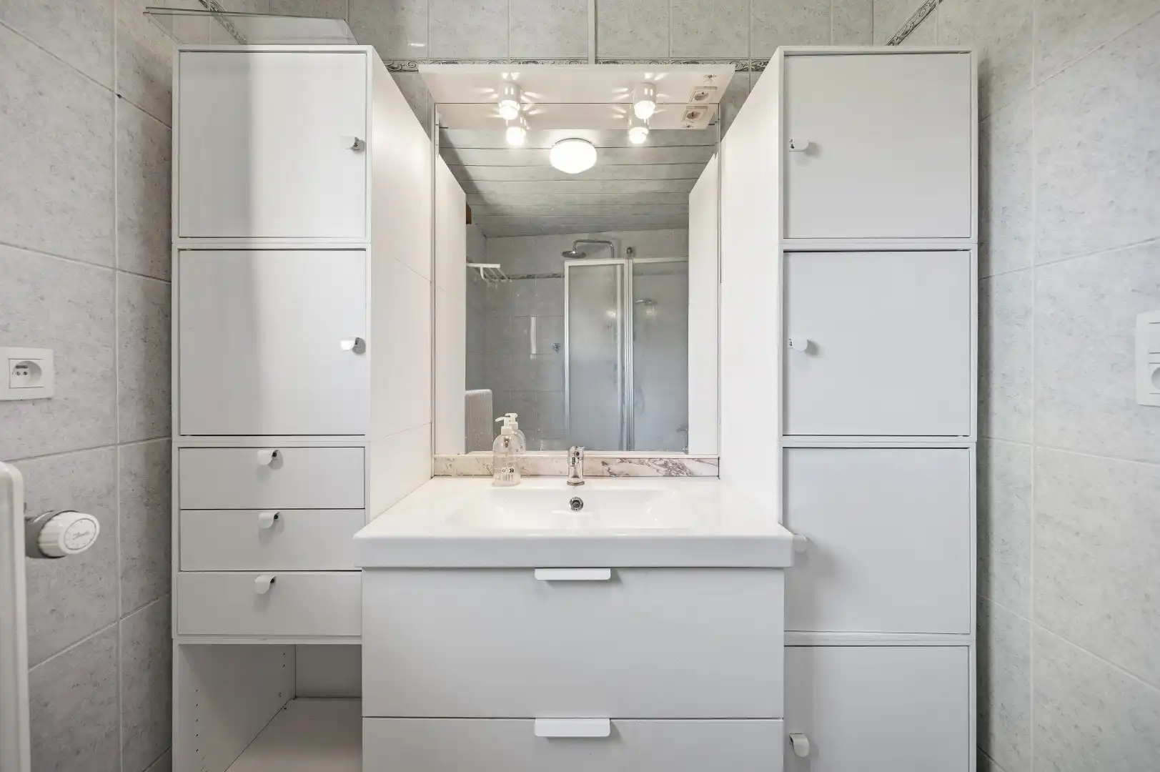 Op te frissen rijwoning op een goede locatie te Tienen foto 18
