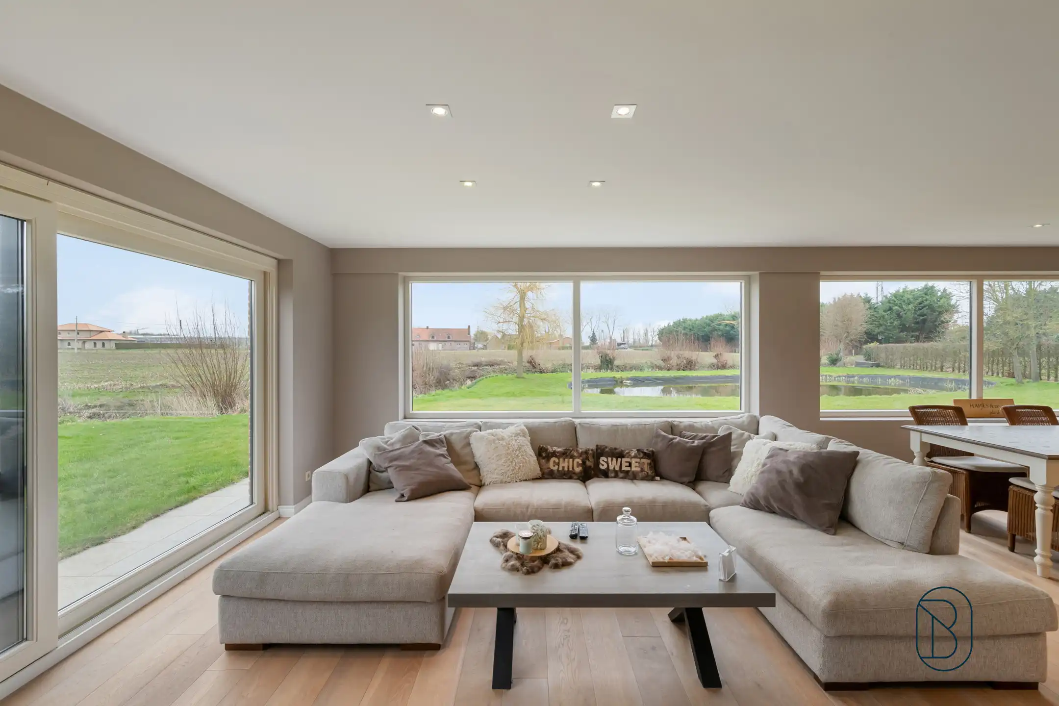 Prachtige eigendom met 2 wooneenheden op 6339m2!  foto 16