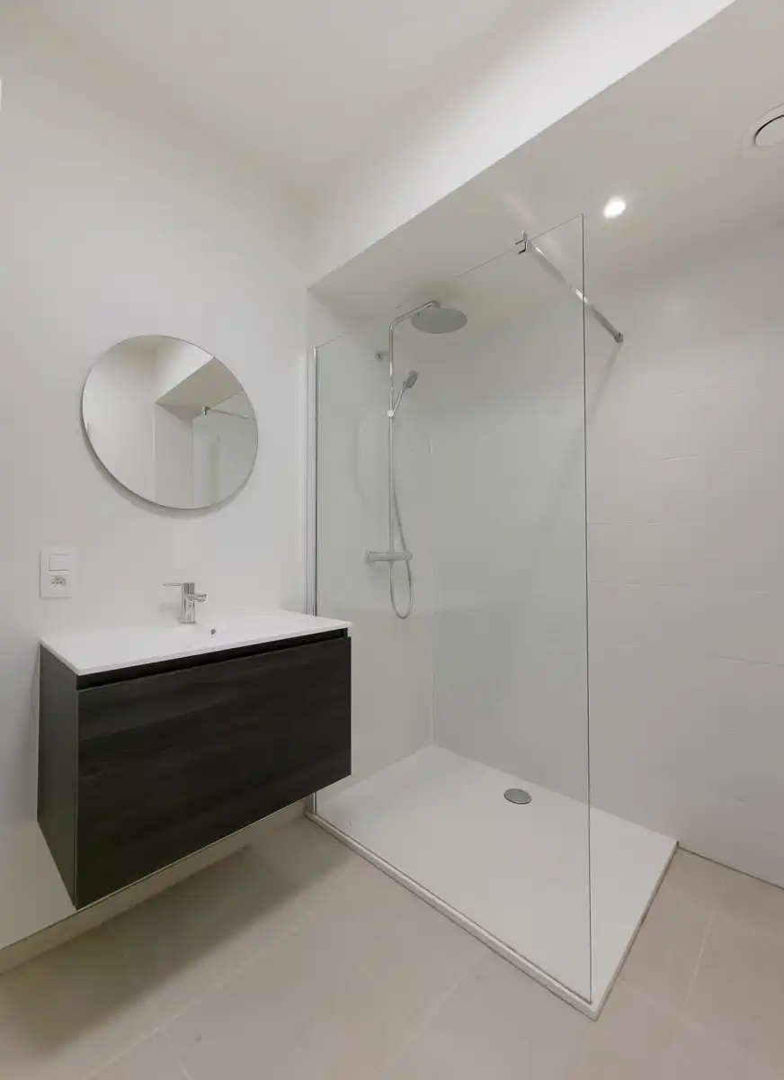 Lichtrijk nieuwbouw duplex met 2 kamers en 2 terrassen foto 11