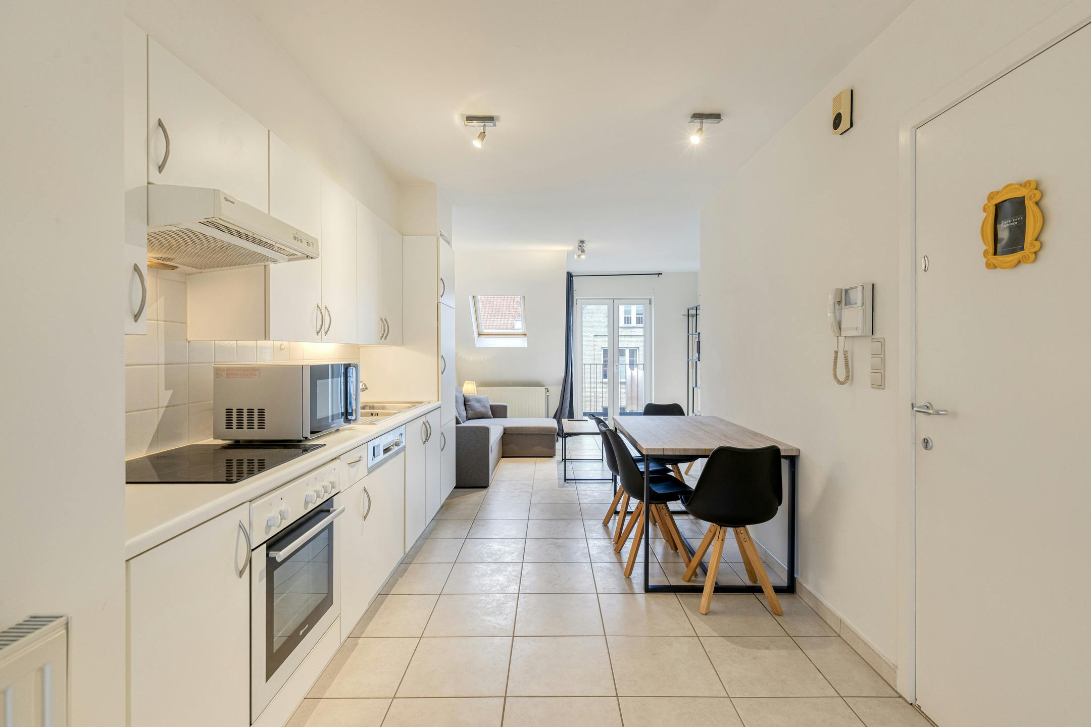 Lichtrijk duplex appartement te koop in centrum blankenberge foto 5