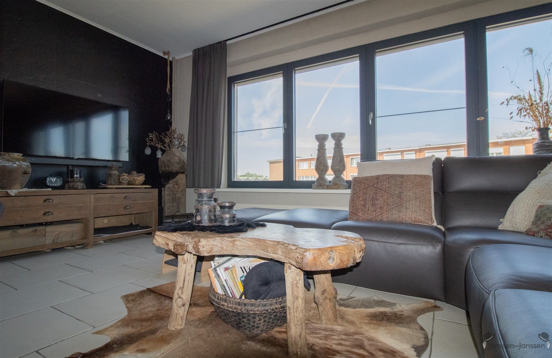 Gerenoveeerde bel-étagewoning met 3 slaapkamers op toplocatie foto 4