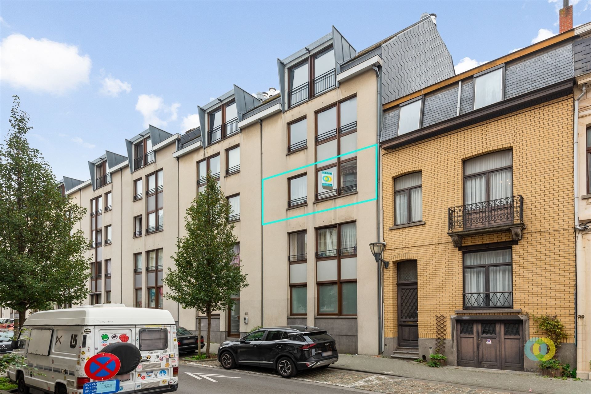 Lichtrijk appartement met 2 slaapkamers + garage foto 13