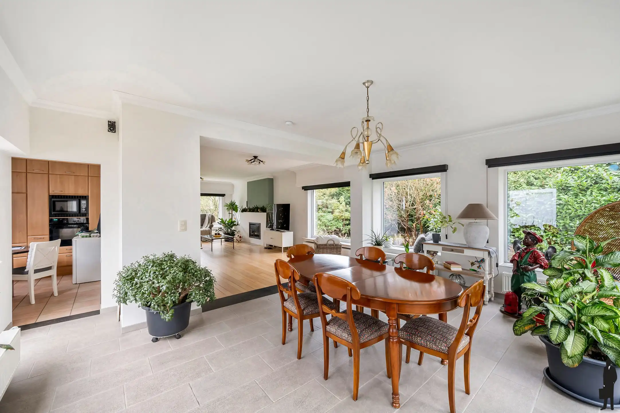 Instapklare vrijstaande woning (op ca. 865m² grond) op absolute toplocatie te Schoten!  foto 7