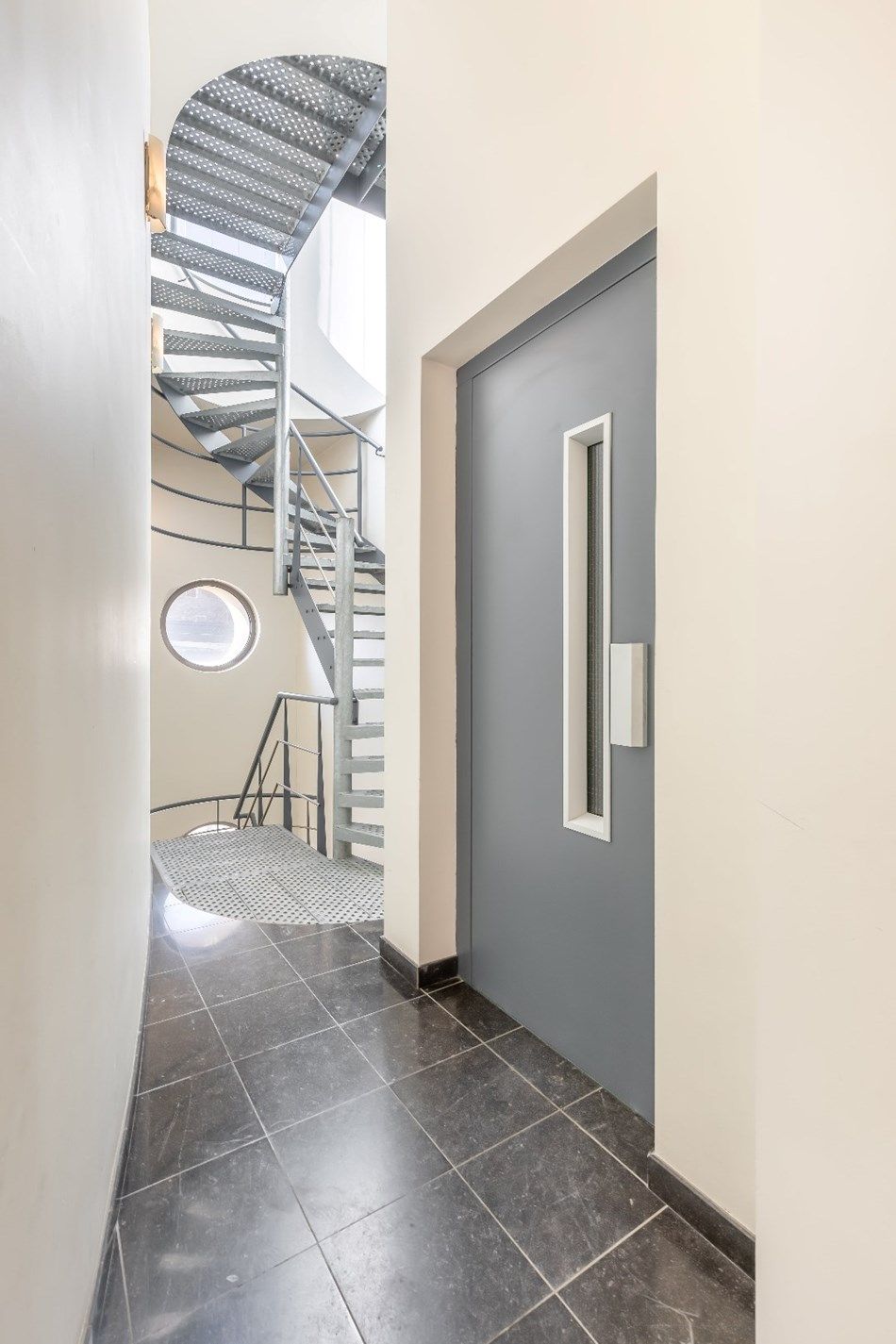 Lichtrijke studio in het hartje van Leuven foto 7