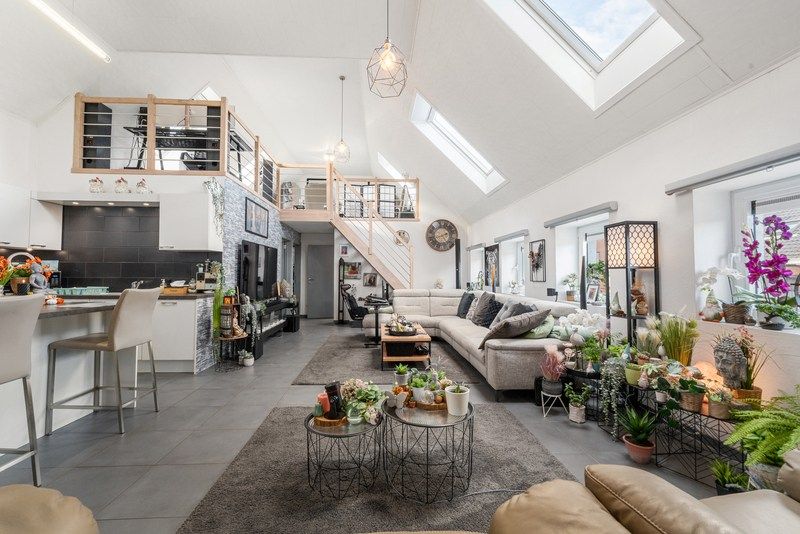 Stijlvol loftappartement met mezzanine en 2 slaapkamers – centrum Lokeren foto 7