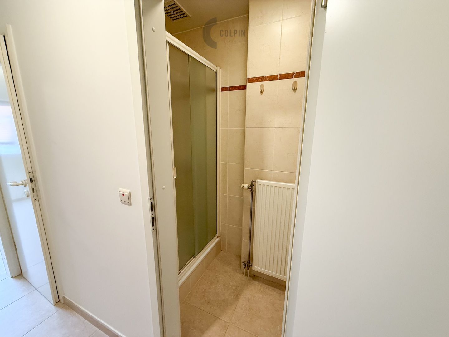 Instapklaar en lichtrijk penthouse vlakbij de zeedijk foto 15