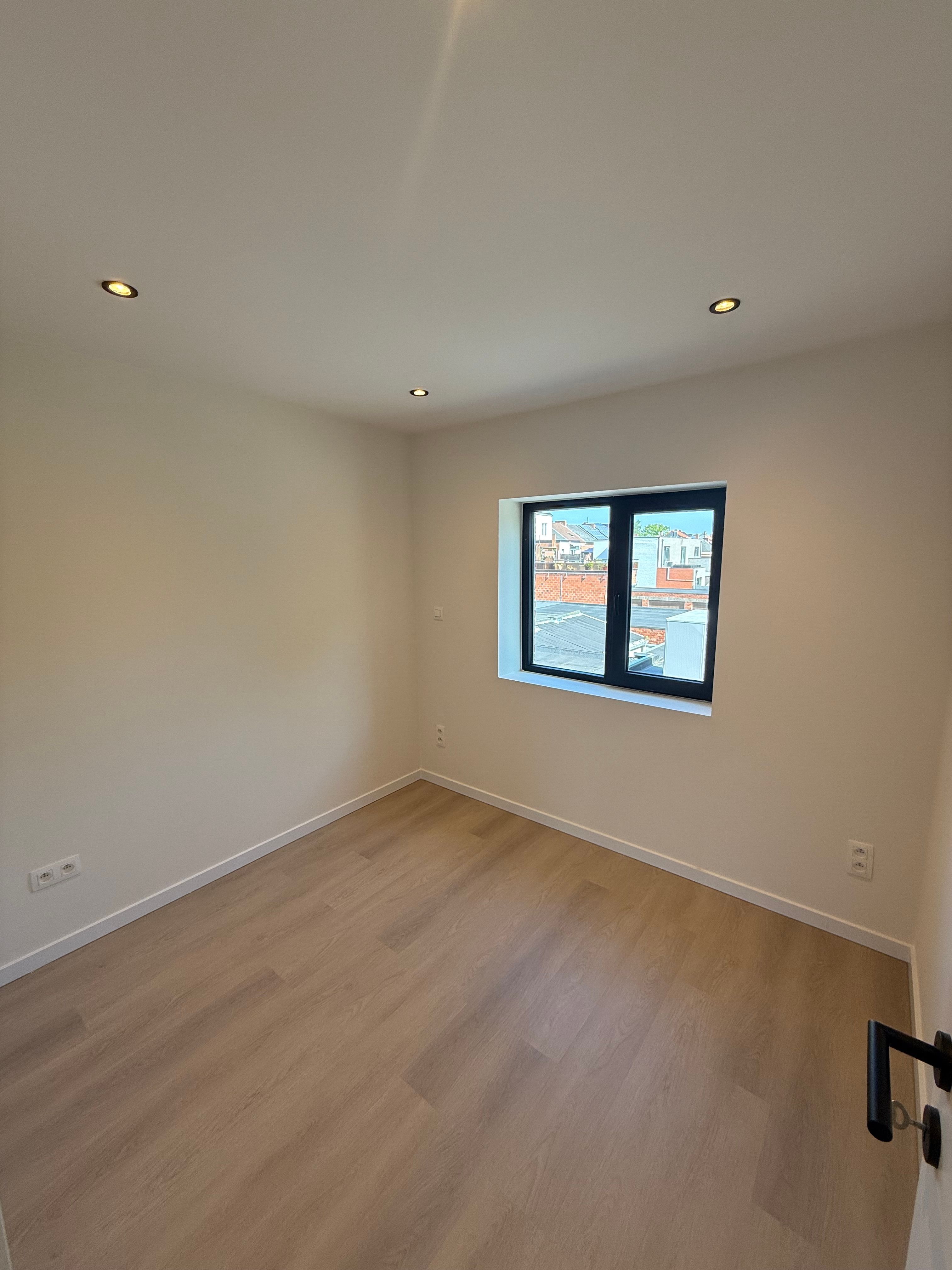 Exclusieve, energiezuinige woning met hoogstaande afwerking in Hasselt foto 10