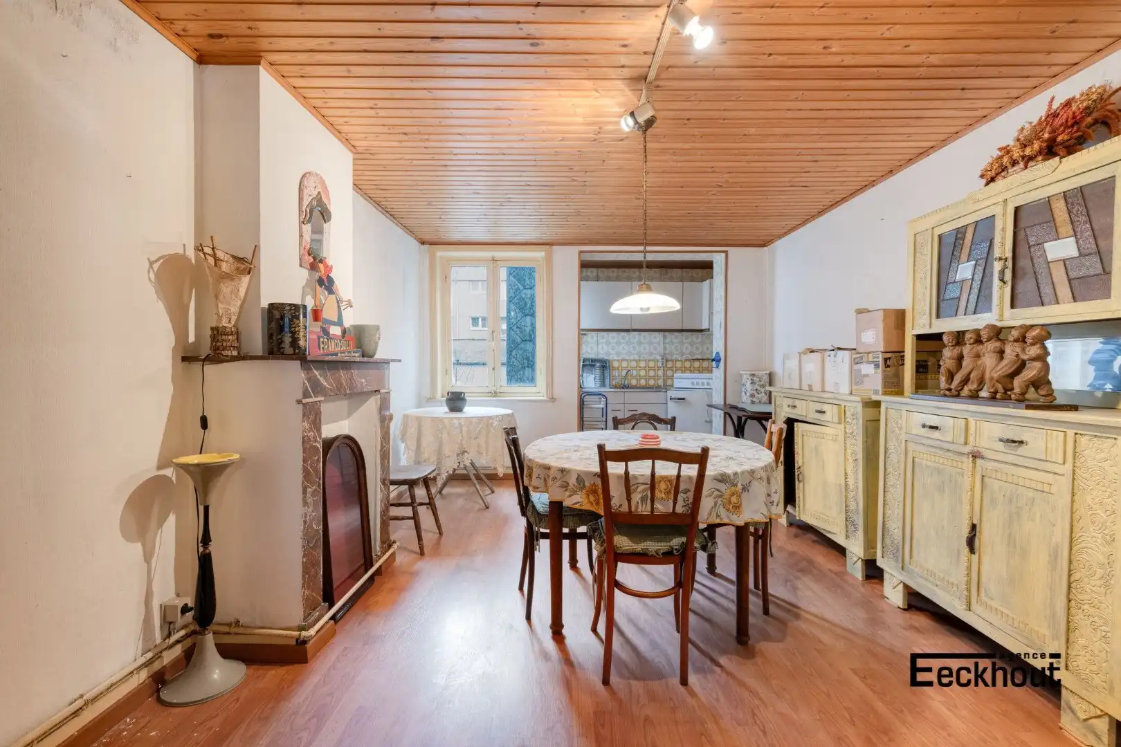 Sfeervol ingericht restaurant/praatcafé met ruime woonst  foto 23