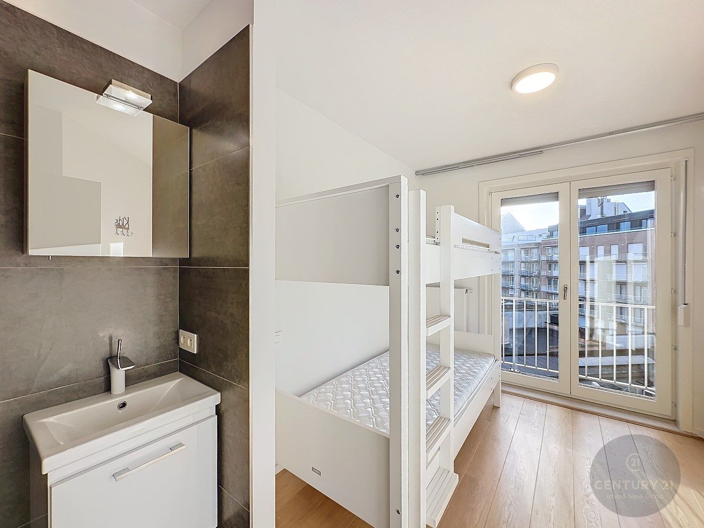 uiterst GEZELLIG en VERZORGD app nabij ZOUTE foto 13