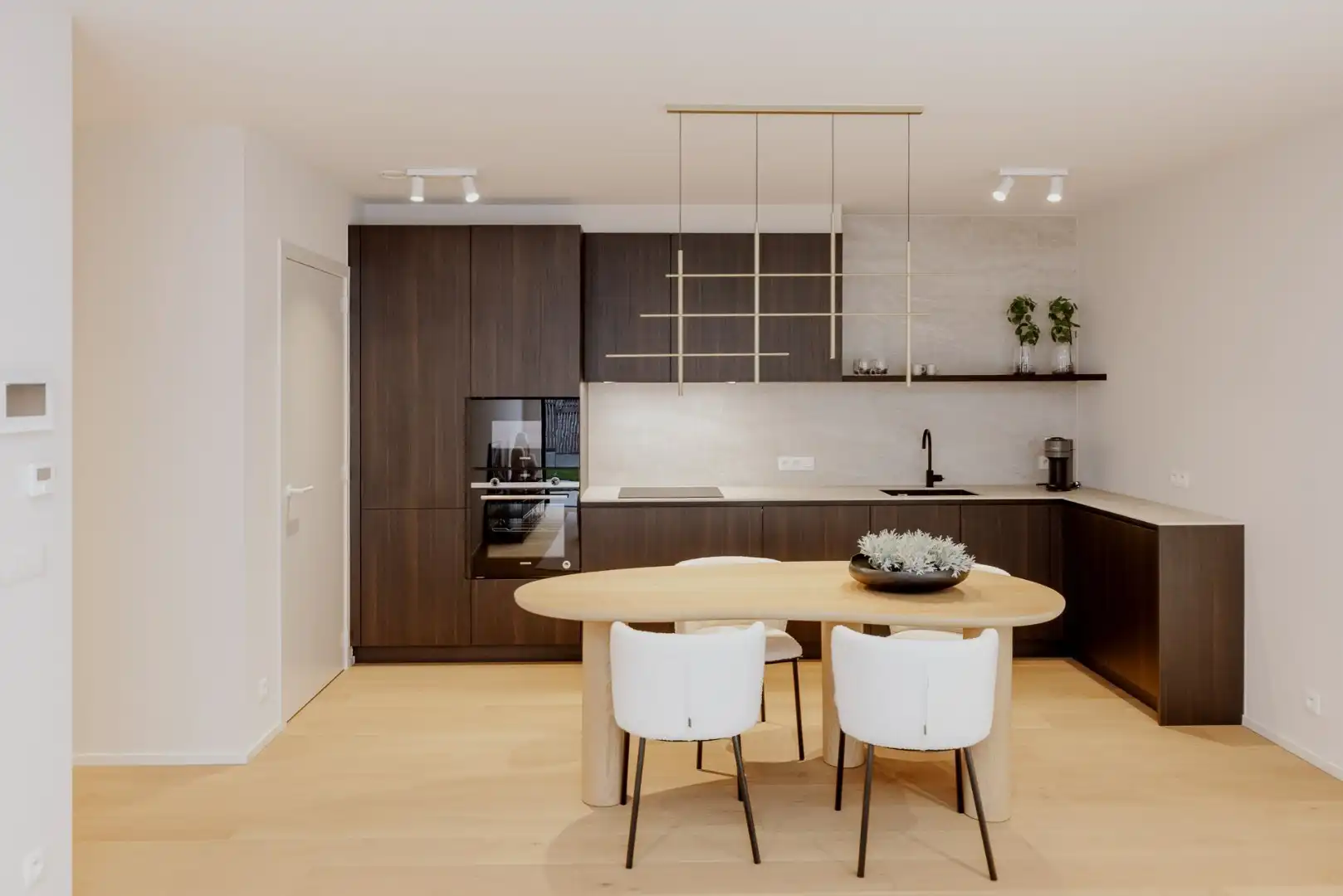 Instapklaar modelappartement centrum Waregem te koop foto 17