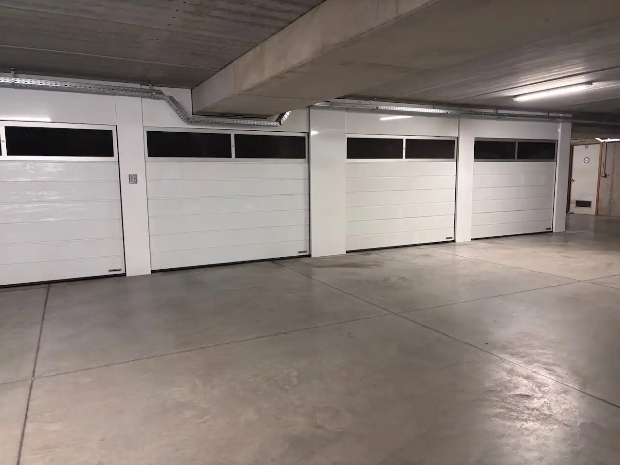 Nieuwbouw appartement met 1 slpk en terras + garage foto 11