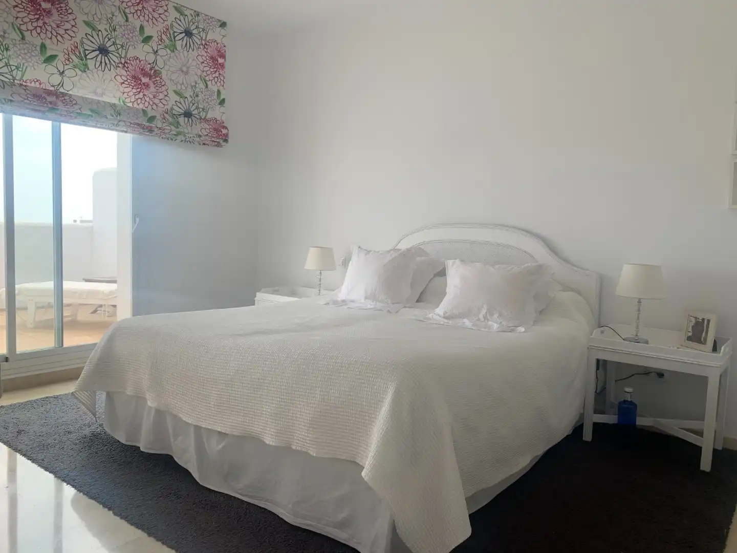 Gezellige duplex met zicht over de Nueva Andalucia vallei naar de Middellandse zee. foto 16