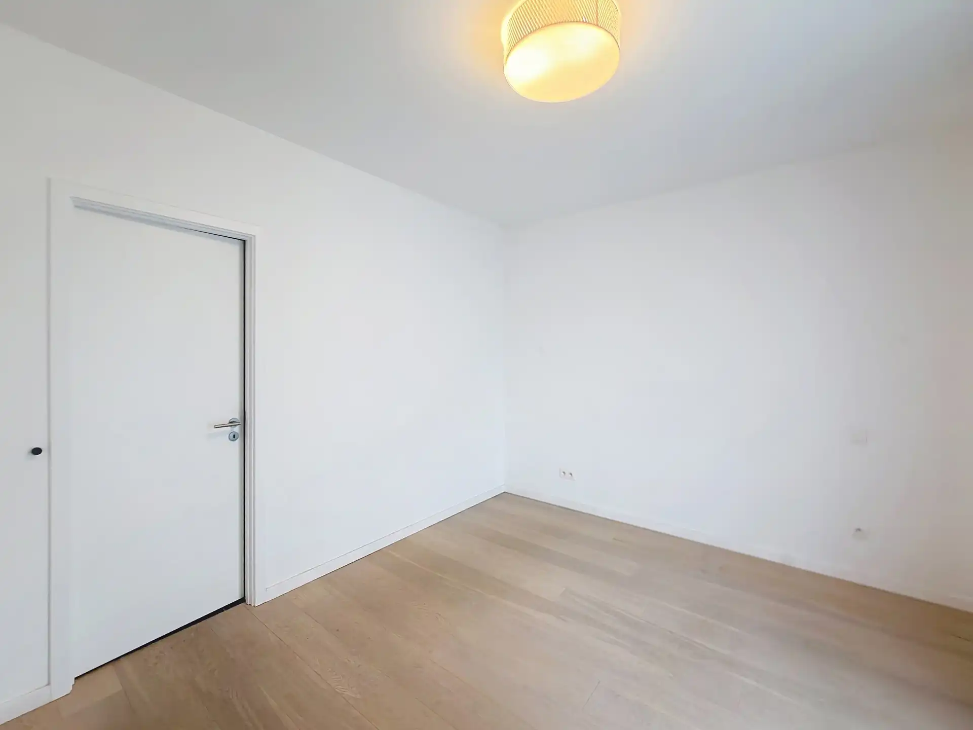 Europese wijk - Appartement met 1 slaapkamer  foto 8
