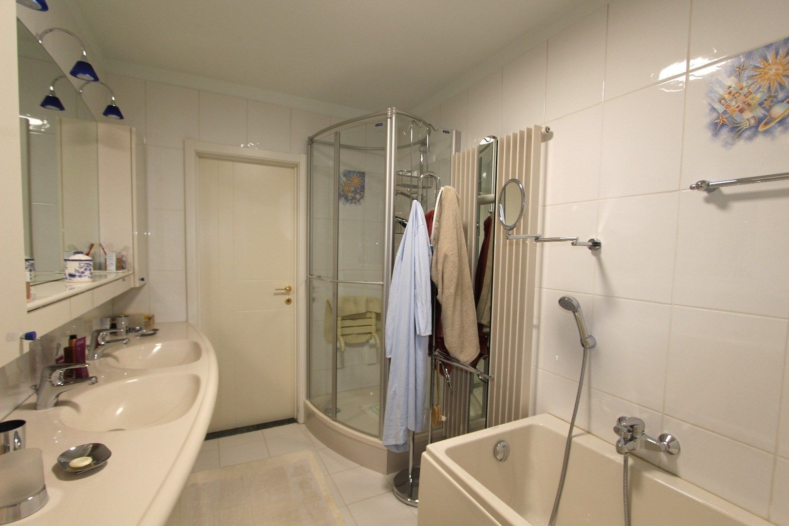 MOOI APPARTEMENT IN HET CENTRUM MET GARAGE foto 16