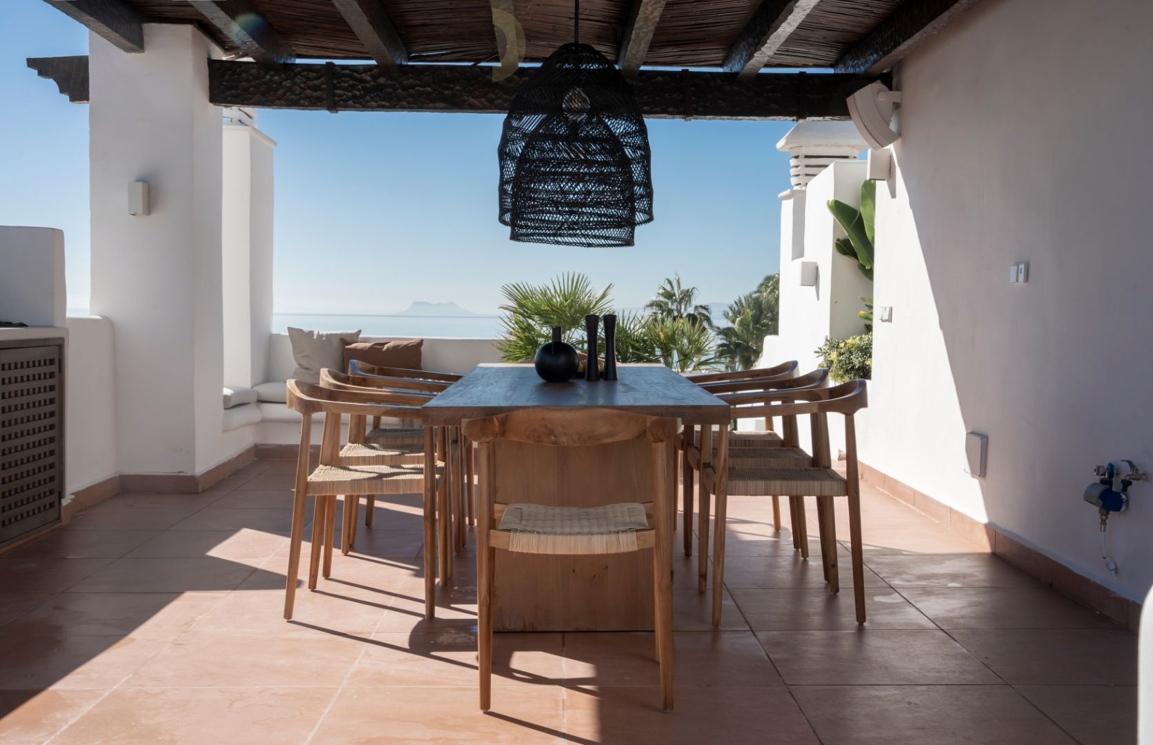 Luxe penthouse frontline beach Estepona. foto 9