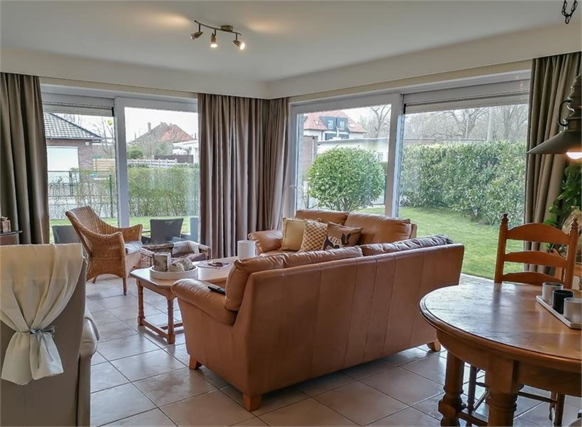 Schitterend tuinappartement met garage! foto 5