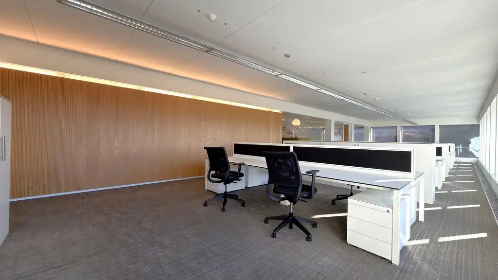 Volledig uitgerust kantoor te huur langs E313 te Wommelgem foto 5