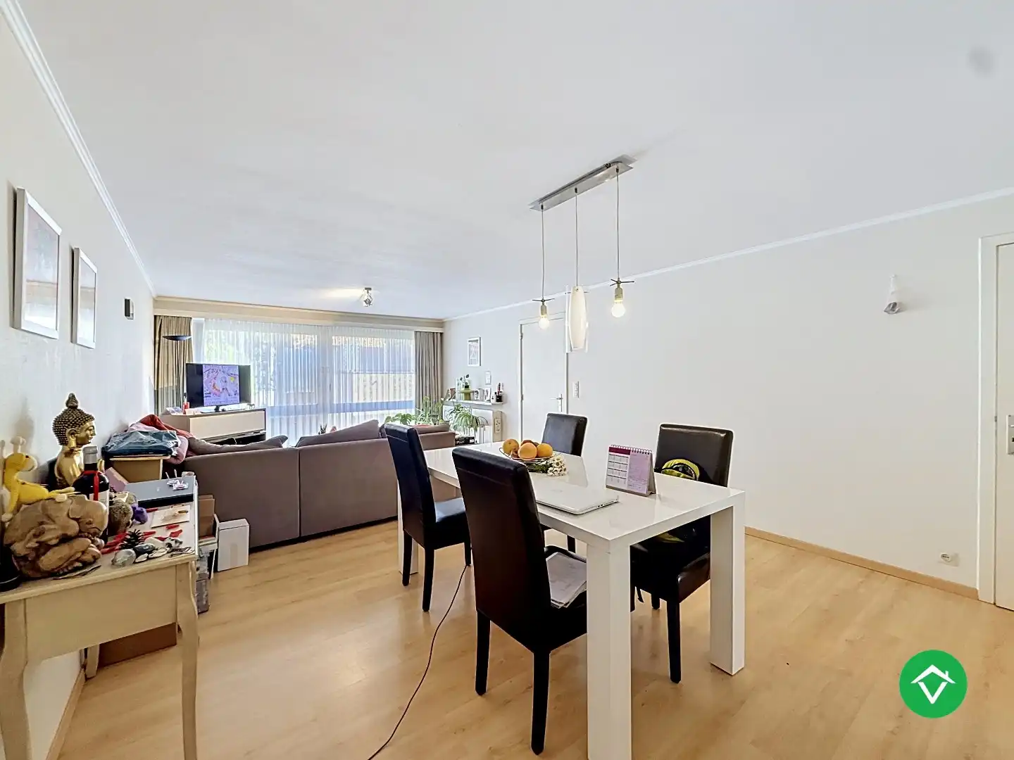 Appartement met 2 slaapkamers en garage te Roeselare foto 4