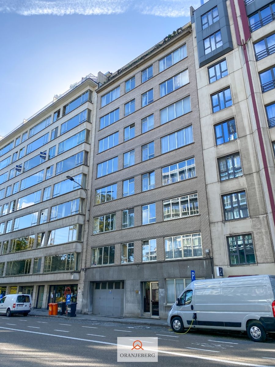 2 slaapkamerappartement met zicht op Zuidpark foto 31