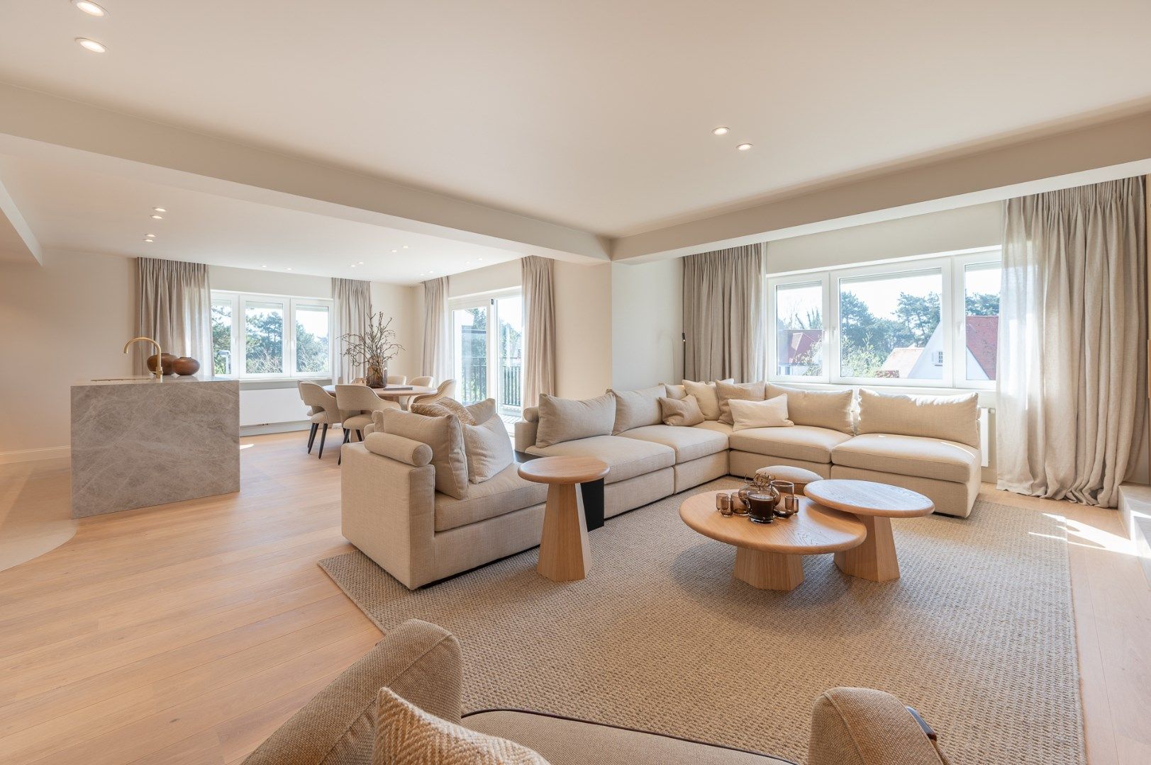 RES. PARK HOUSE - PRINS FILIPLAAN - ZOUTE foto {{pictureIndex}}
