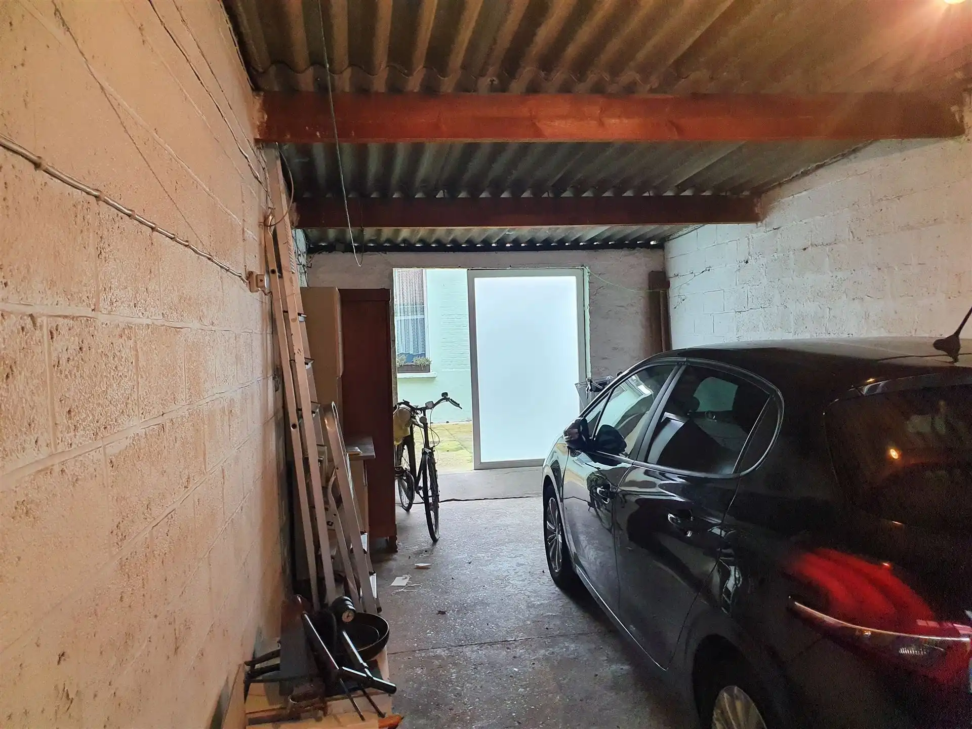 Te renoveren stadswoning met garage in Diest. foto 20