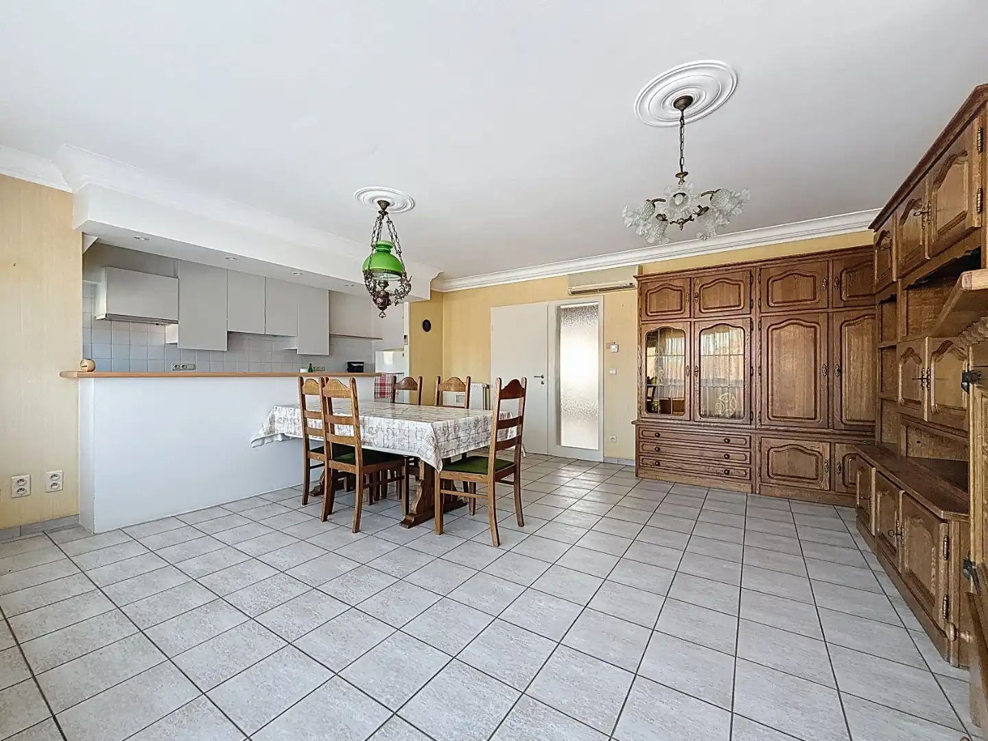 Centraal gelegen dakappartement met 2 slaapkamers in Nieuwpoort-Stad foto 2