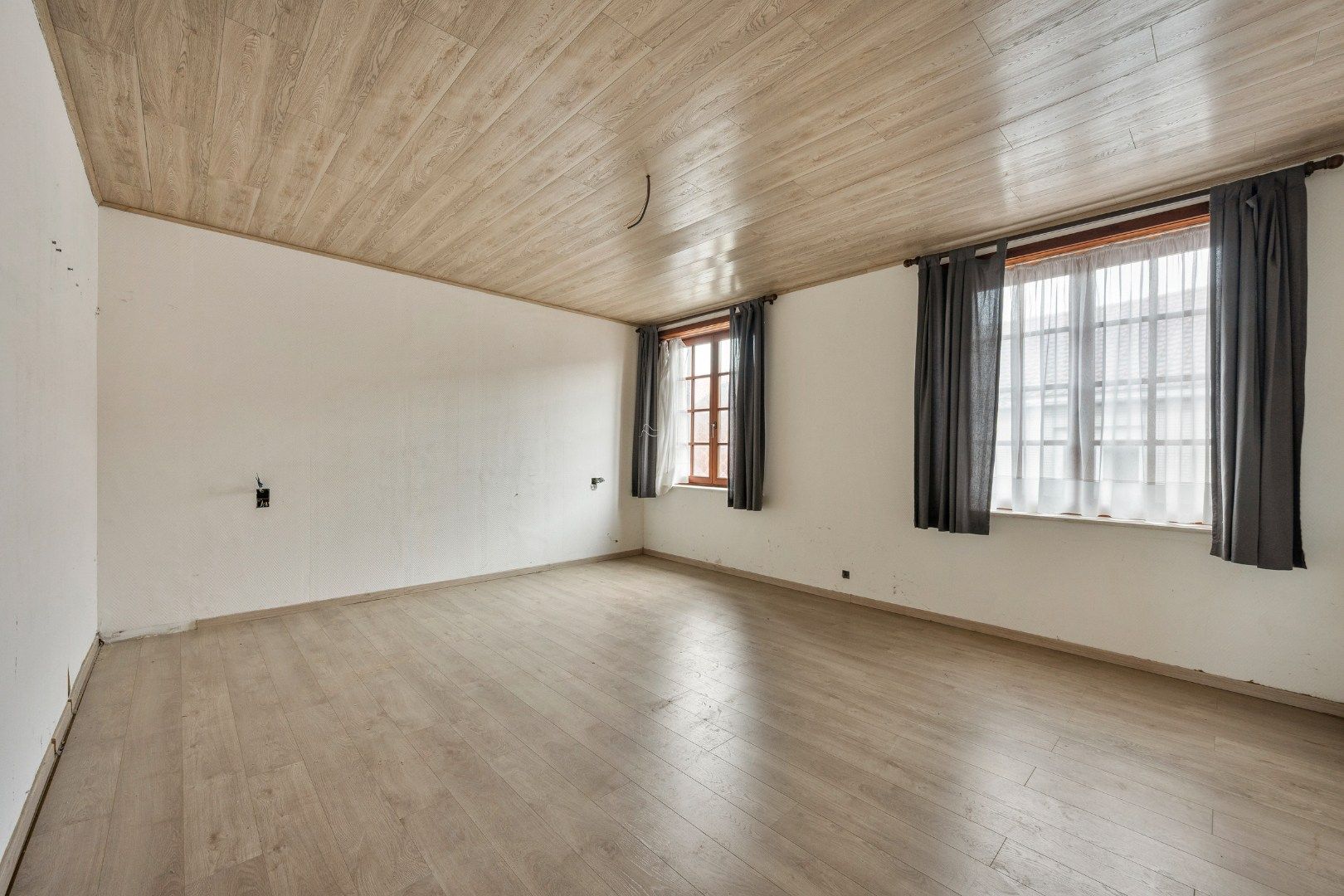 Te renoveren woning met 2 slaapkamers en zonnige tuin in Mesen foto 10