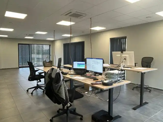 Luxueuze en energiezuinige  kantoren met privéterras – Nolimpark, Pelt foto 10