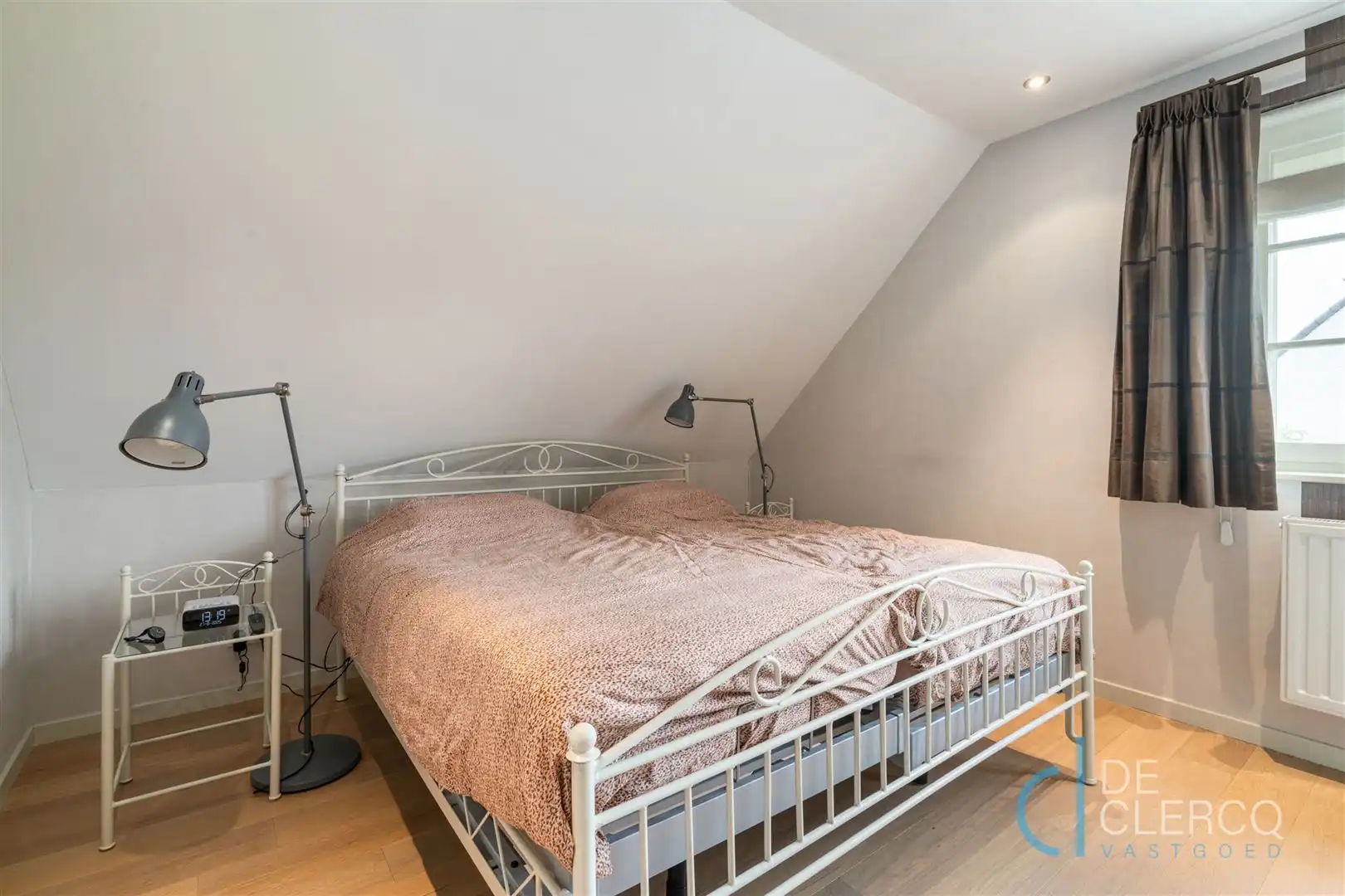 Onderhoudsvriendelijk instapklare woning te huur Lochristi! foto 11