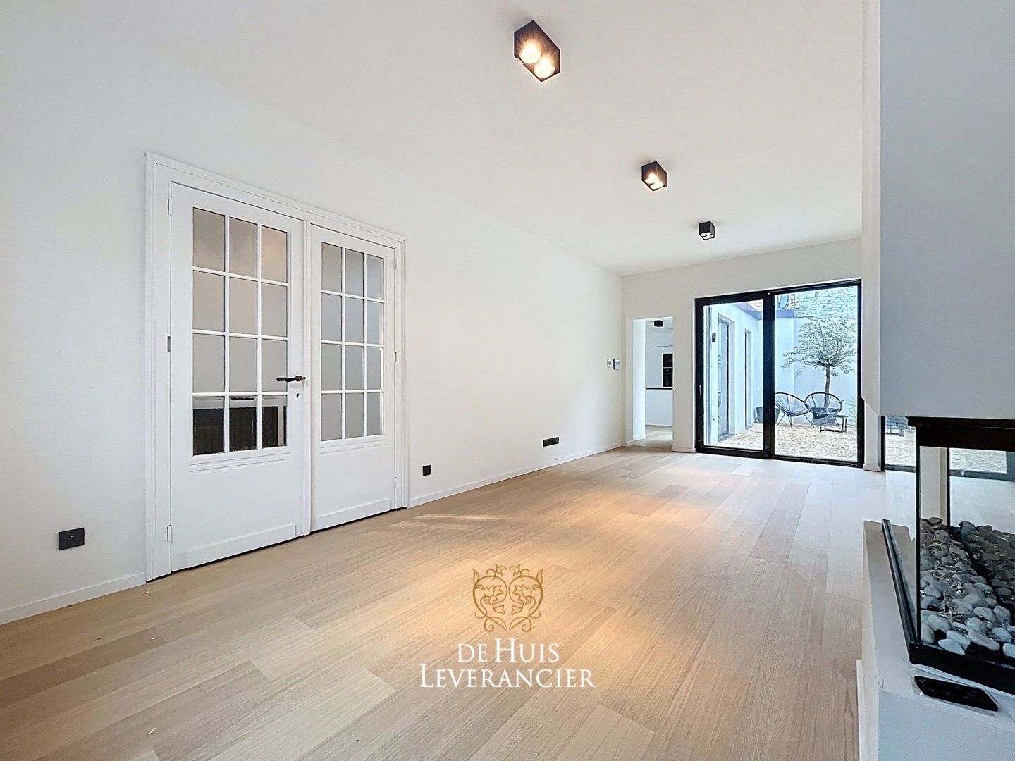 Gerenoveerde rijwoning met charme elementen  foto 6