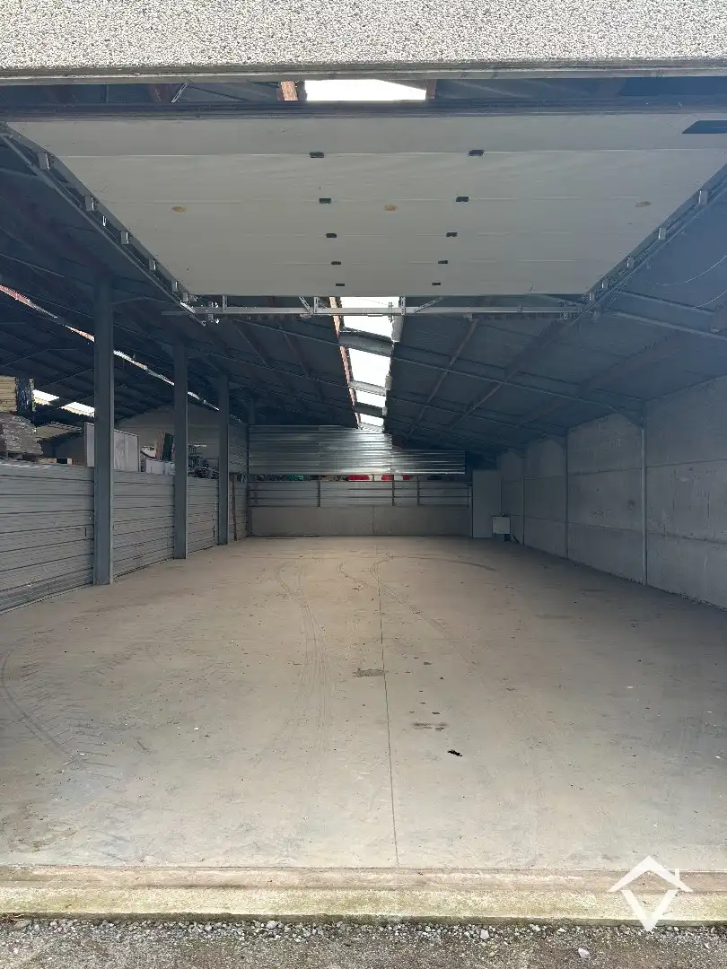 Opslagruimte van 250m² te huur in Diksmuide foto 2